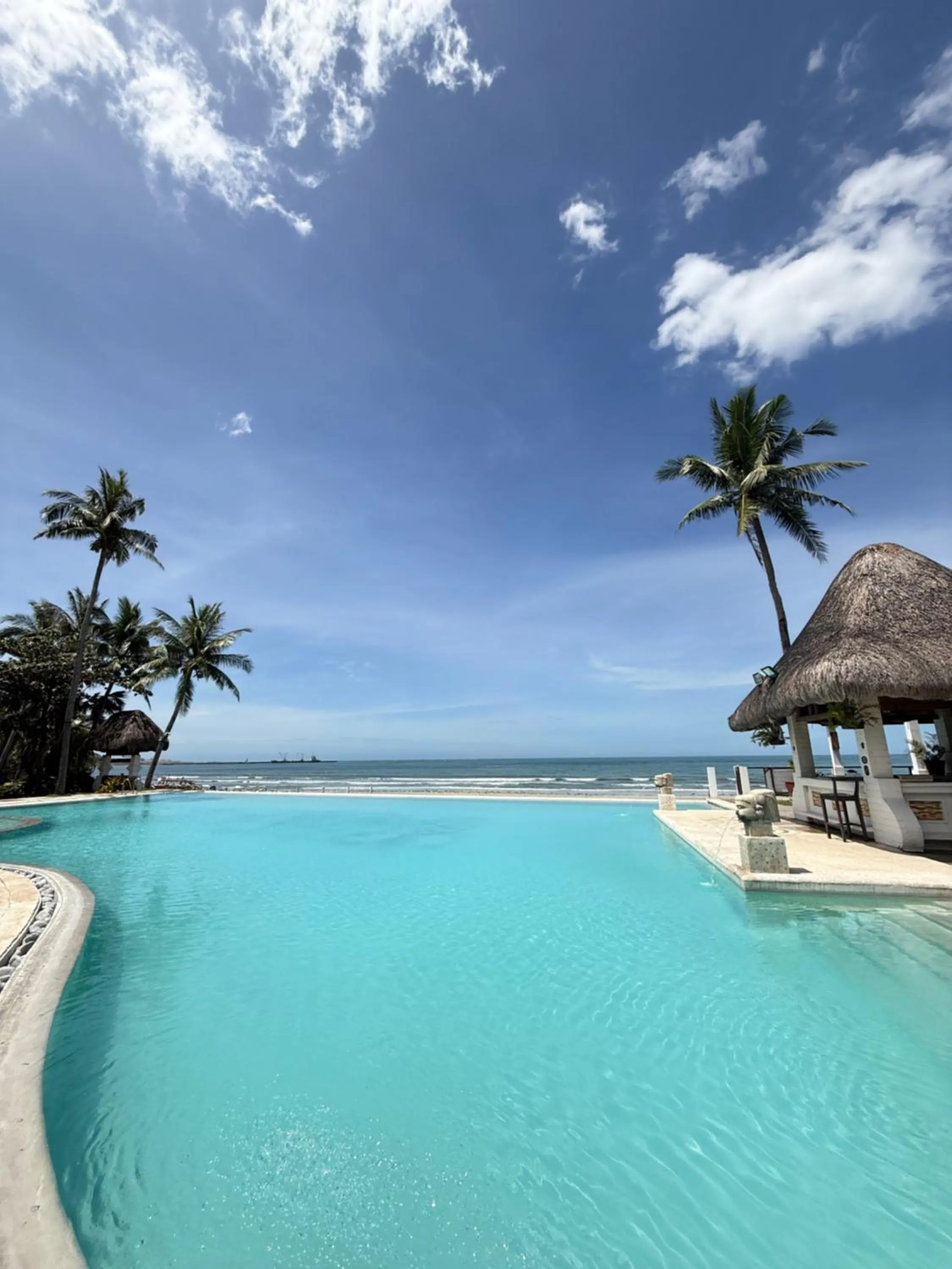 Playa Tropical Resort Hotel