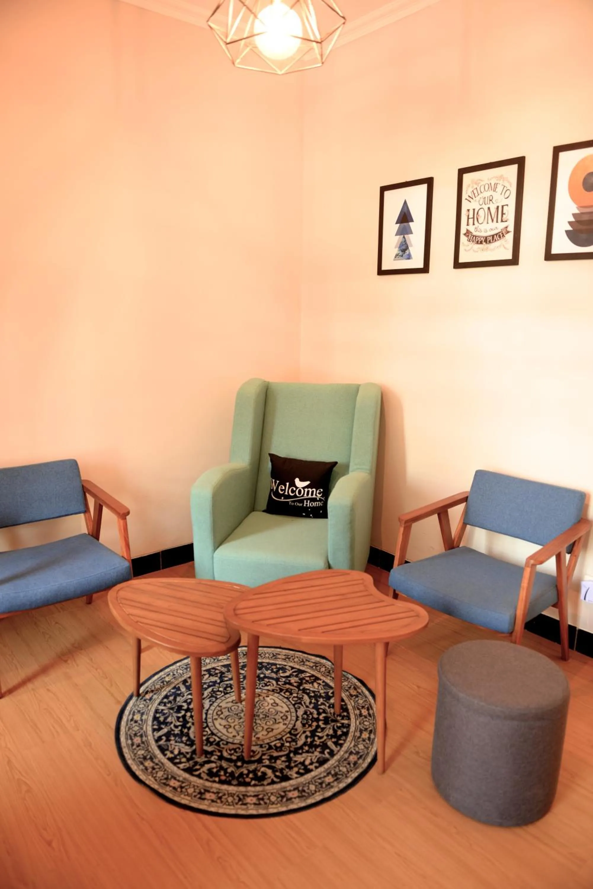 Vacation Home in Huning House - 5 Bedrooms