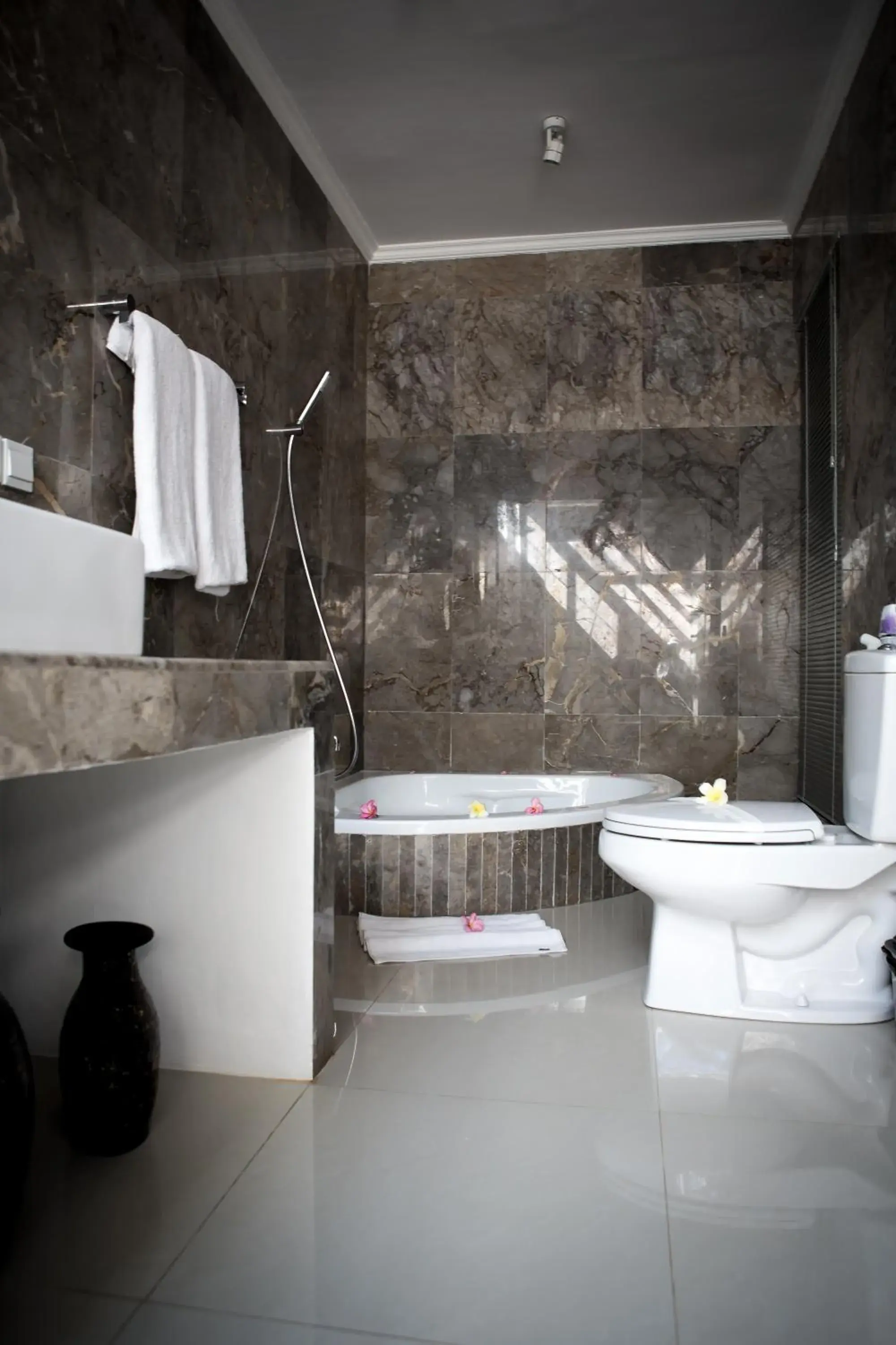 Bathroom in Kelapa Lovina Beach Villa Bathroom in Kelapa Lovina Beach Villa