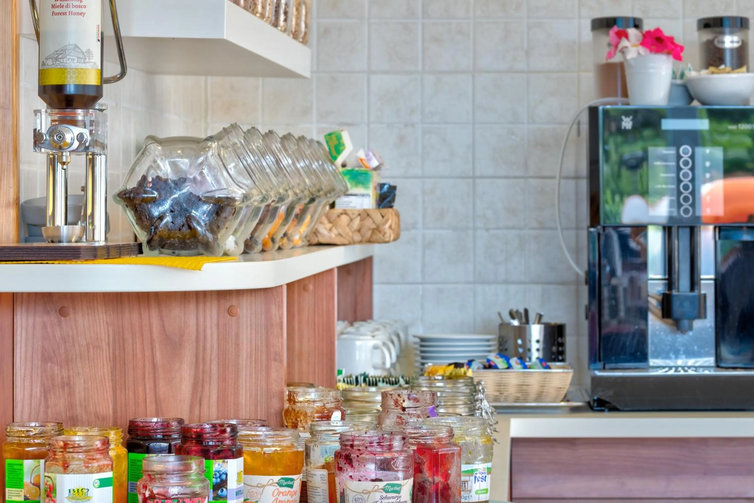 Food and drinks in Hotel Roma