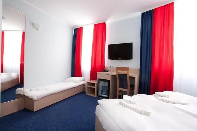 Photo of the whole room, Bed in Hotel Czarna Perła