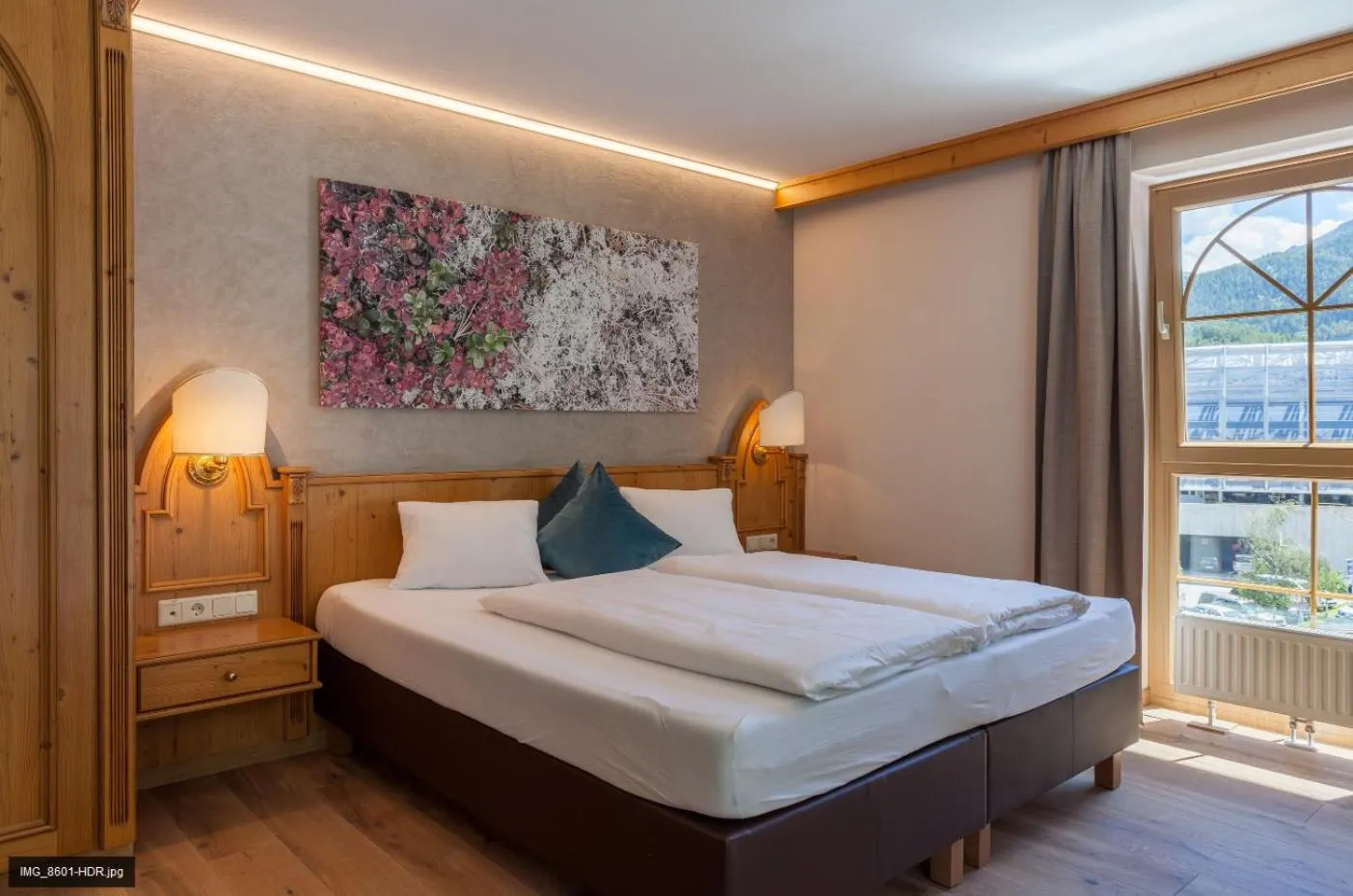 Photo of the whole room, Bed in Top Apart Gaislachkogl