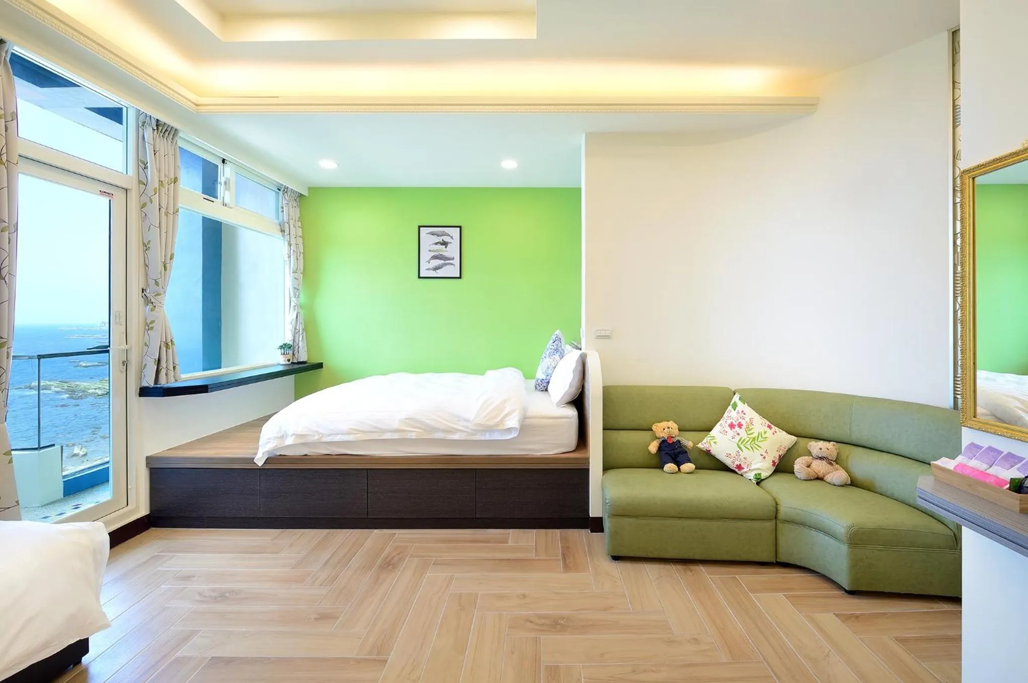 Sea view, Bed in Fish Home 15