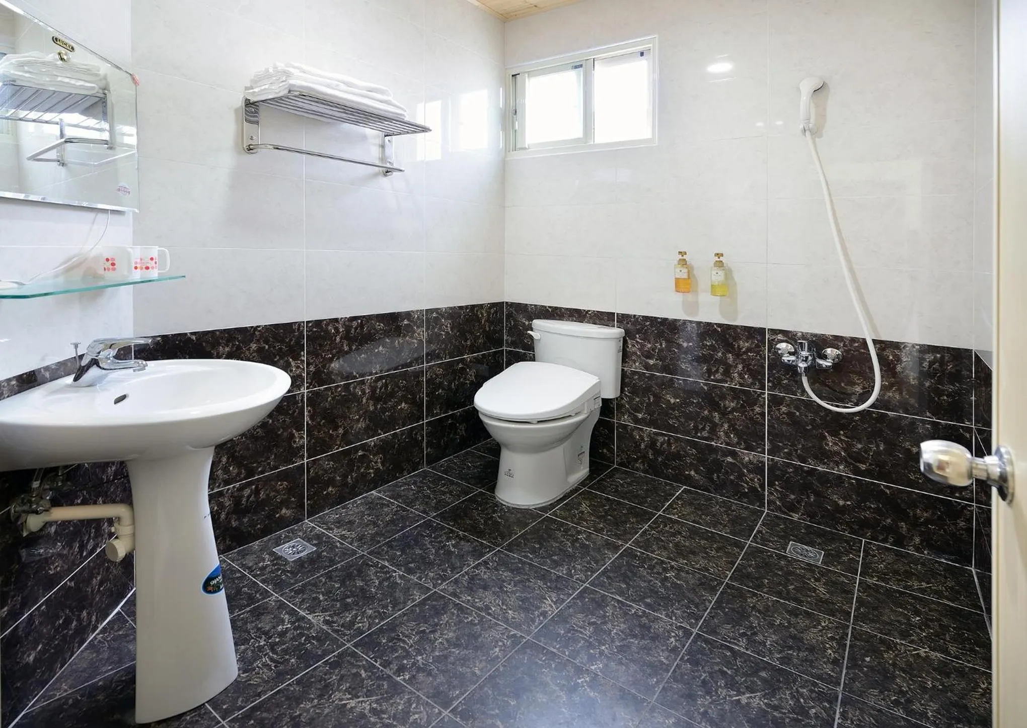 Shower, Bathroom in Fish Home 15