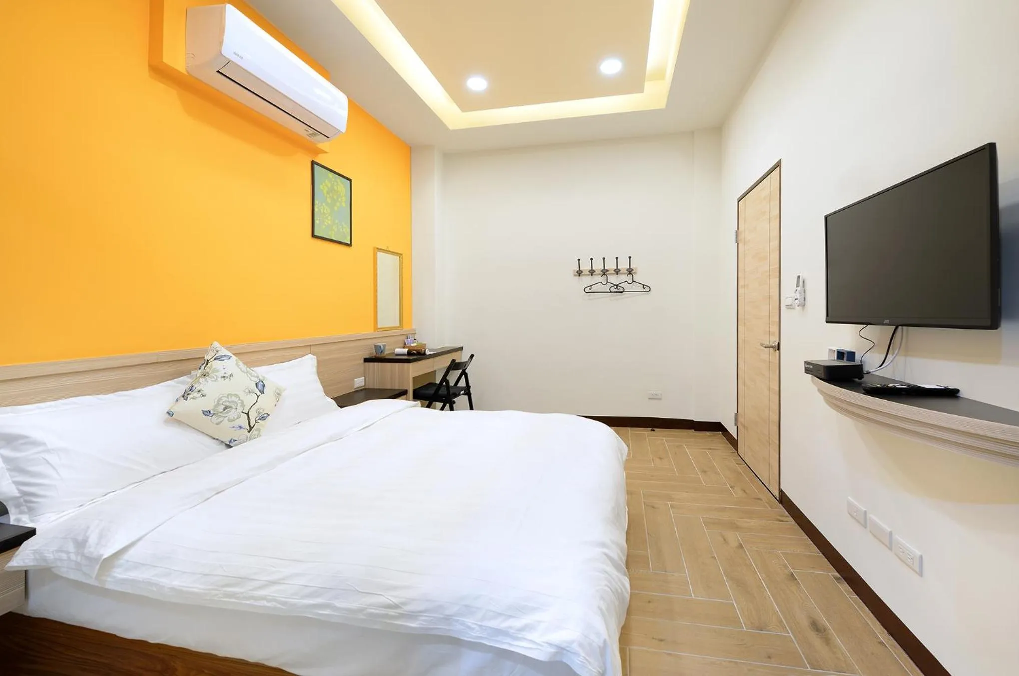 TV and multimedia, Bed in Fish Home 15