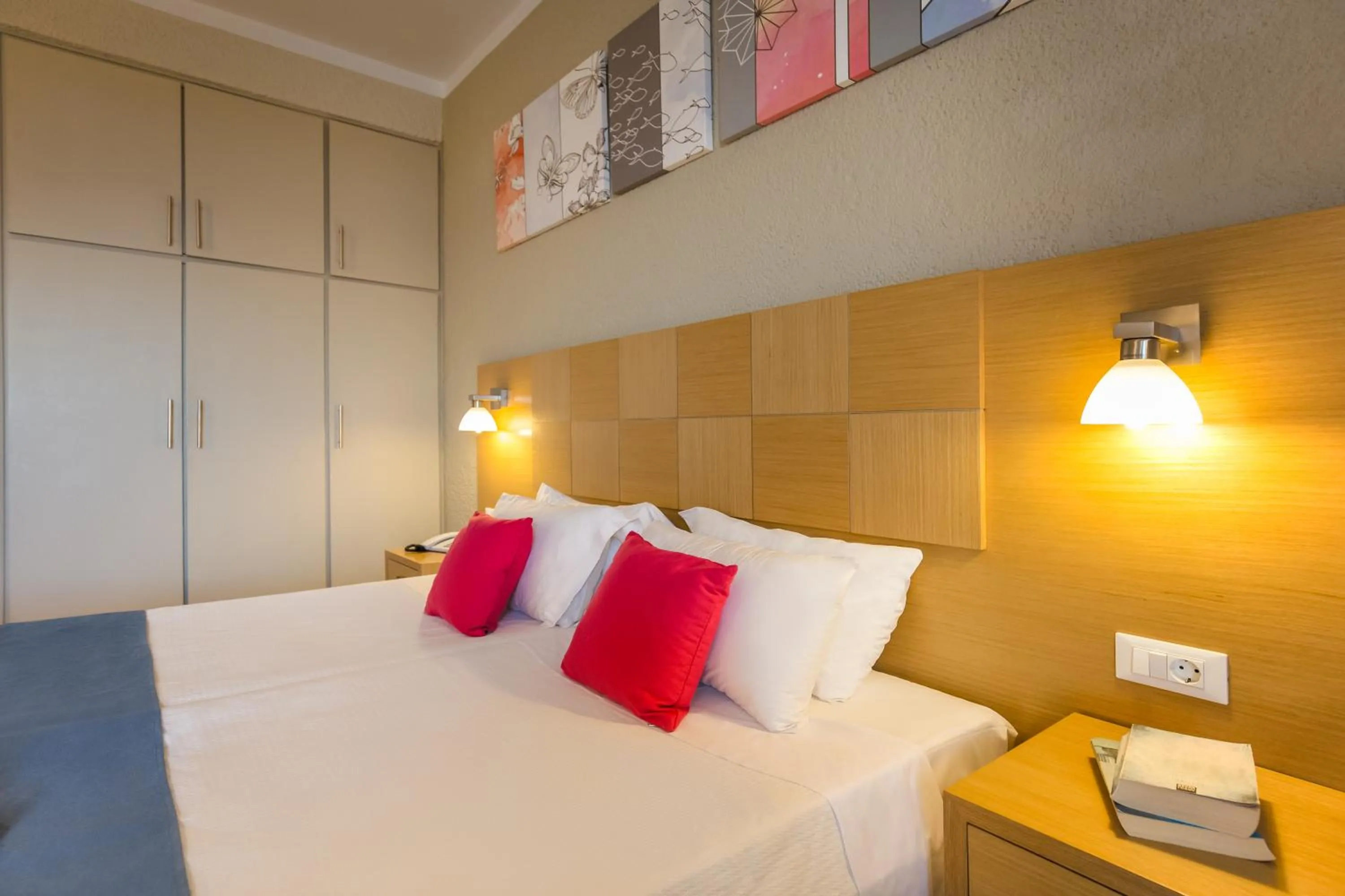 Bed in Hotel Albatros