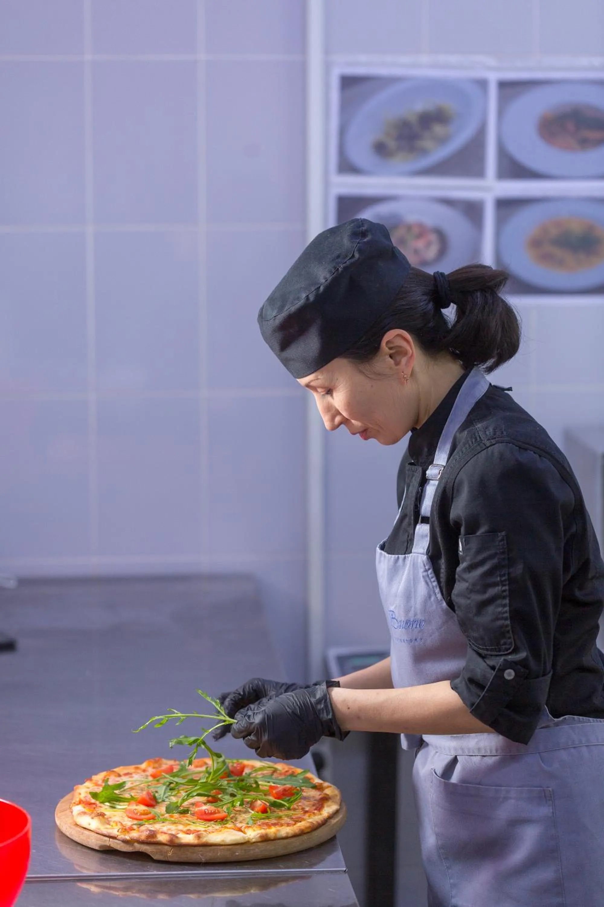 Restaurant/places to eat in B Hotel Bishkek