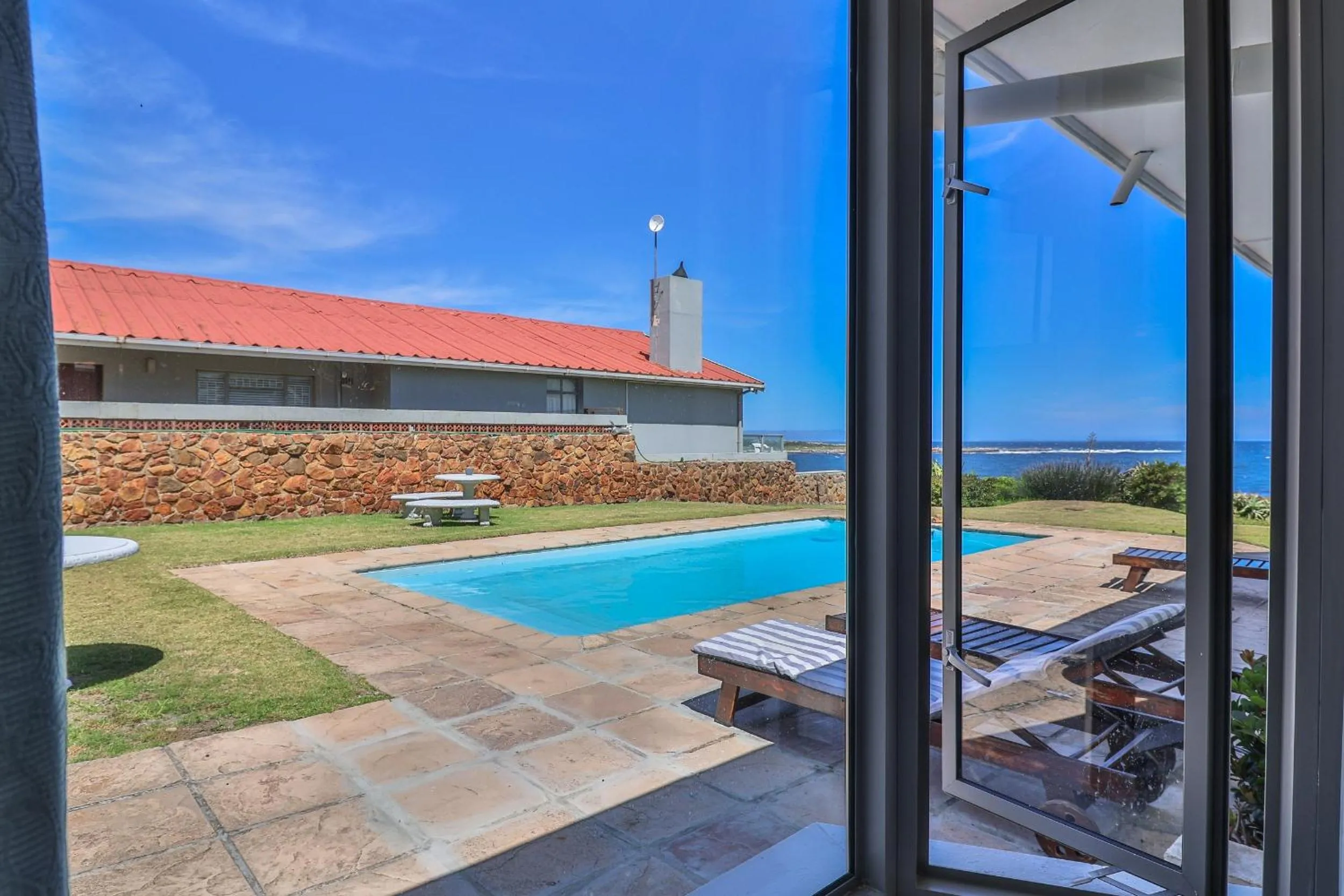 Sandbaai Country House