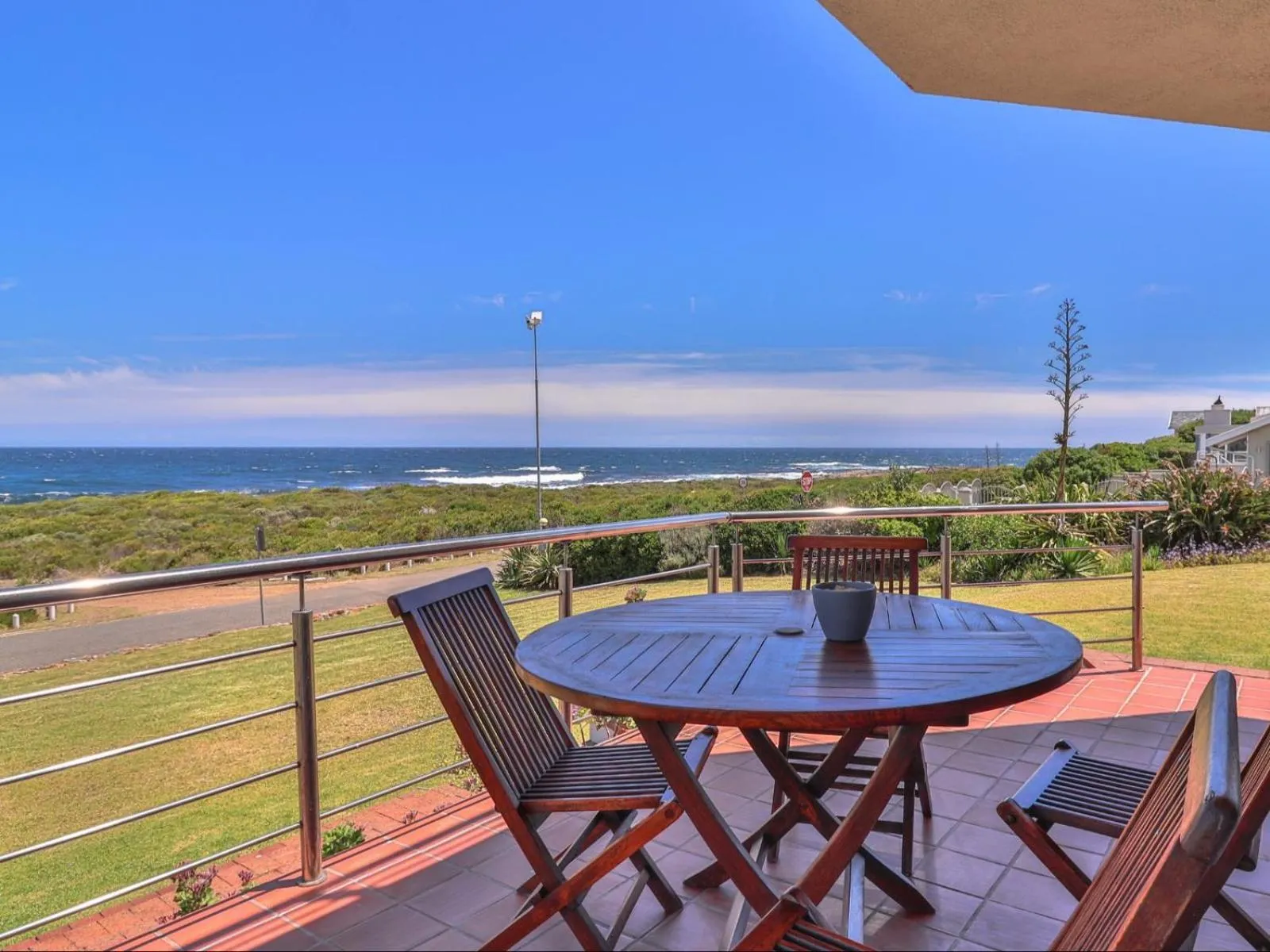 Patio in Sandbaai Country House