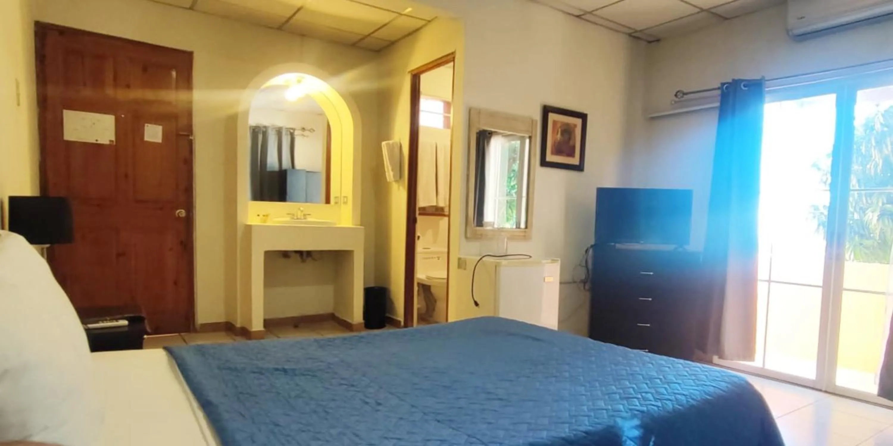 Bed in Hotel Mediterraneo Plaza