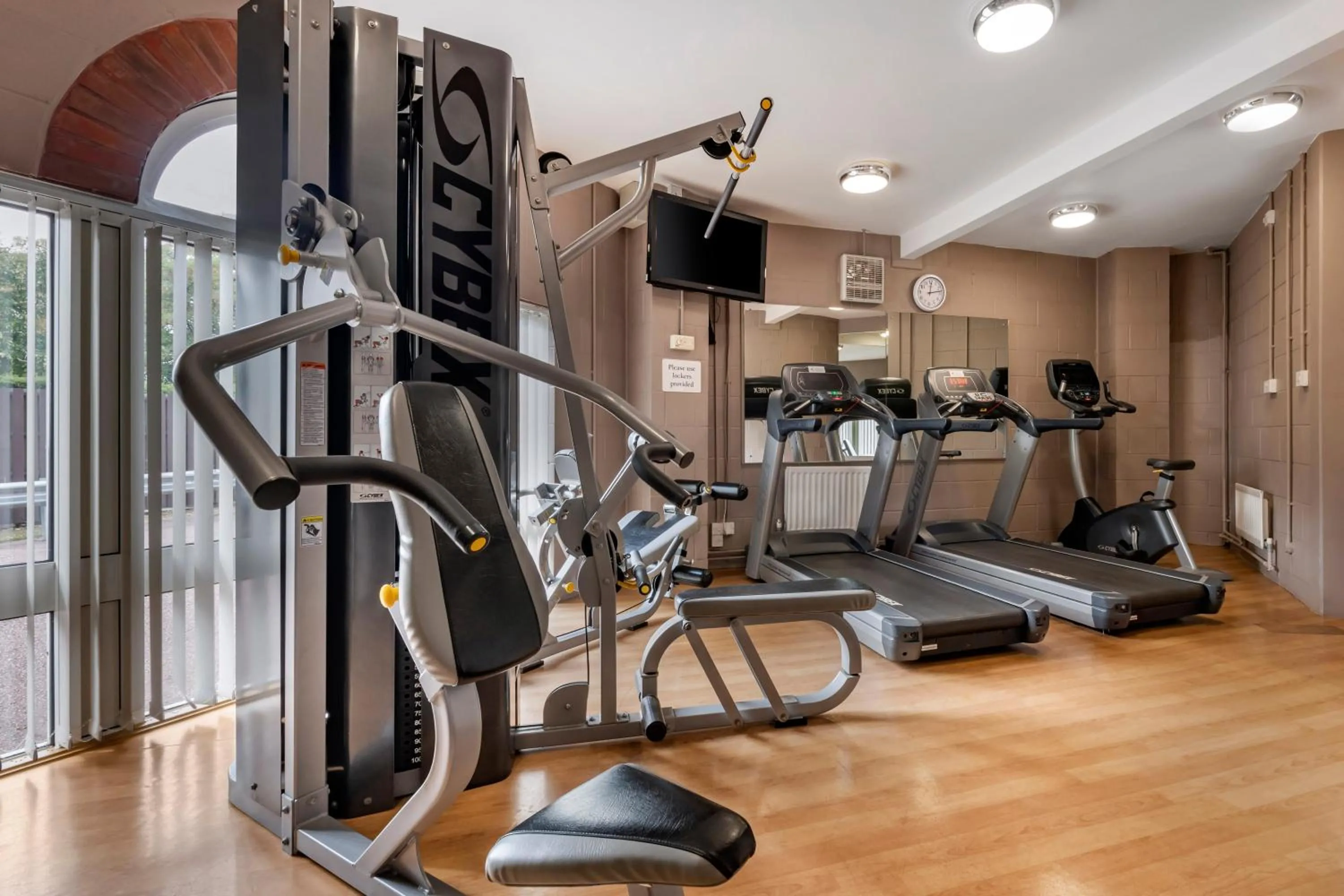 Fitness centre/facilities in Wychnor Park Country Club