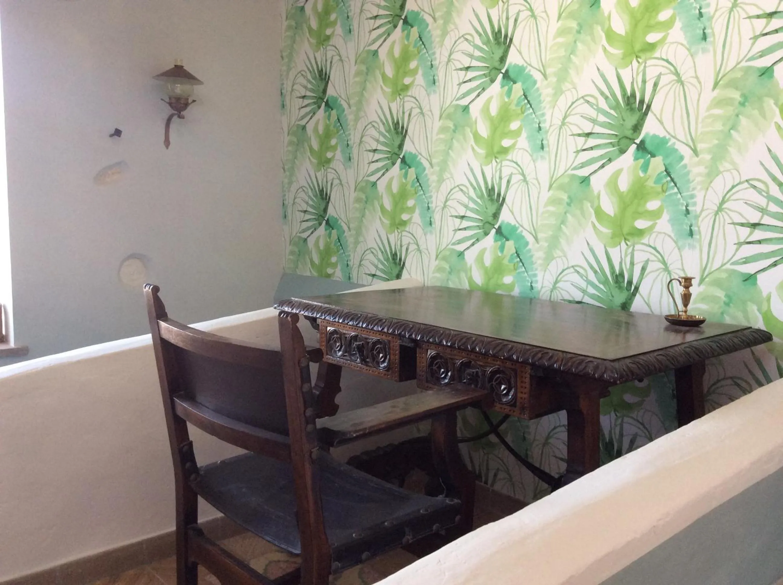 Property building in Los Cuatro Vientos B&B