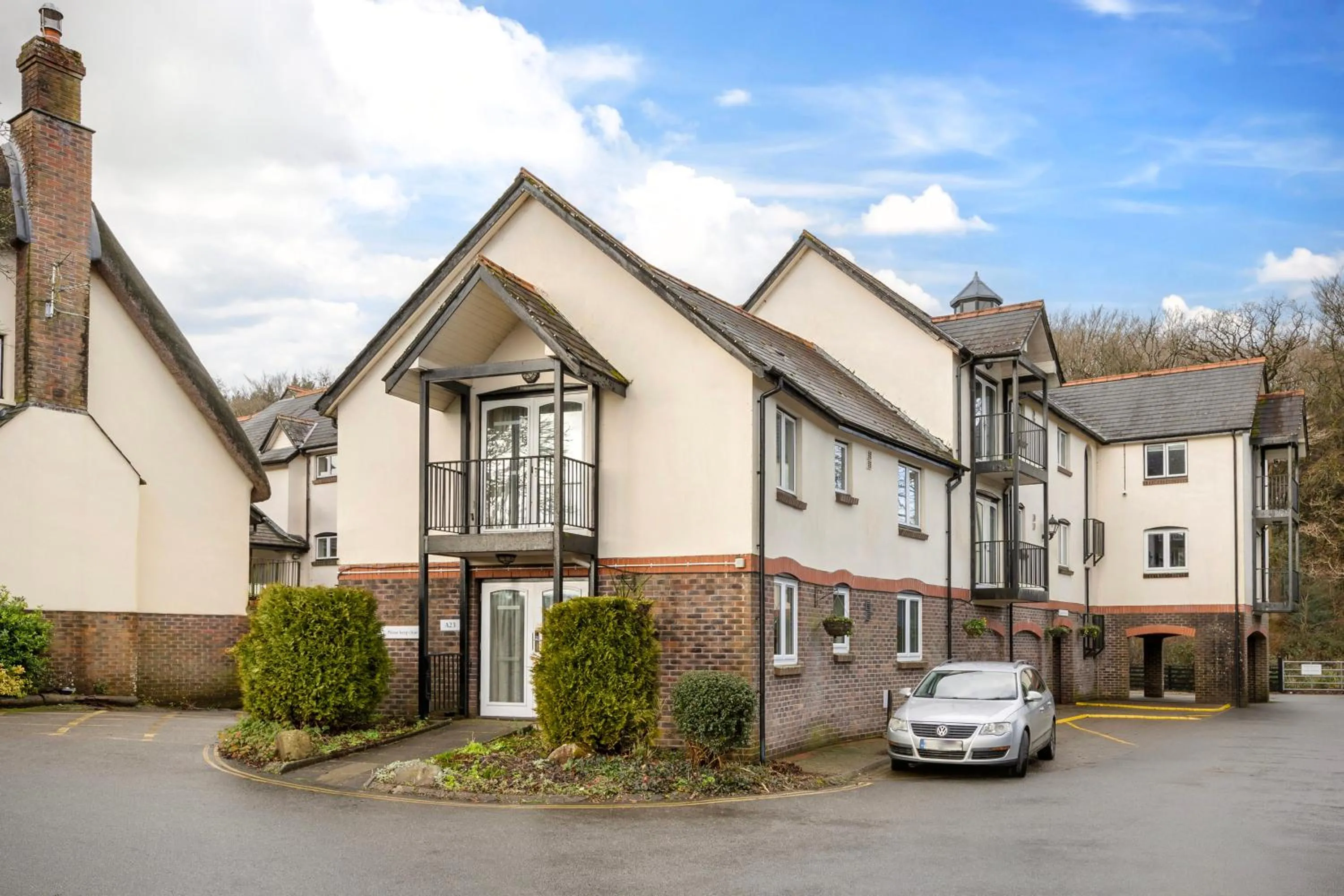 Property building in Woodford Bridge Country Club