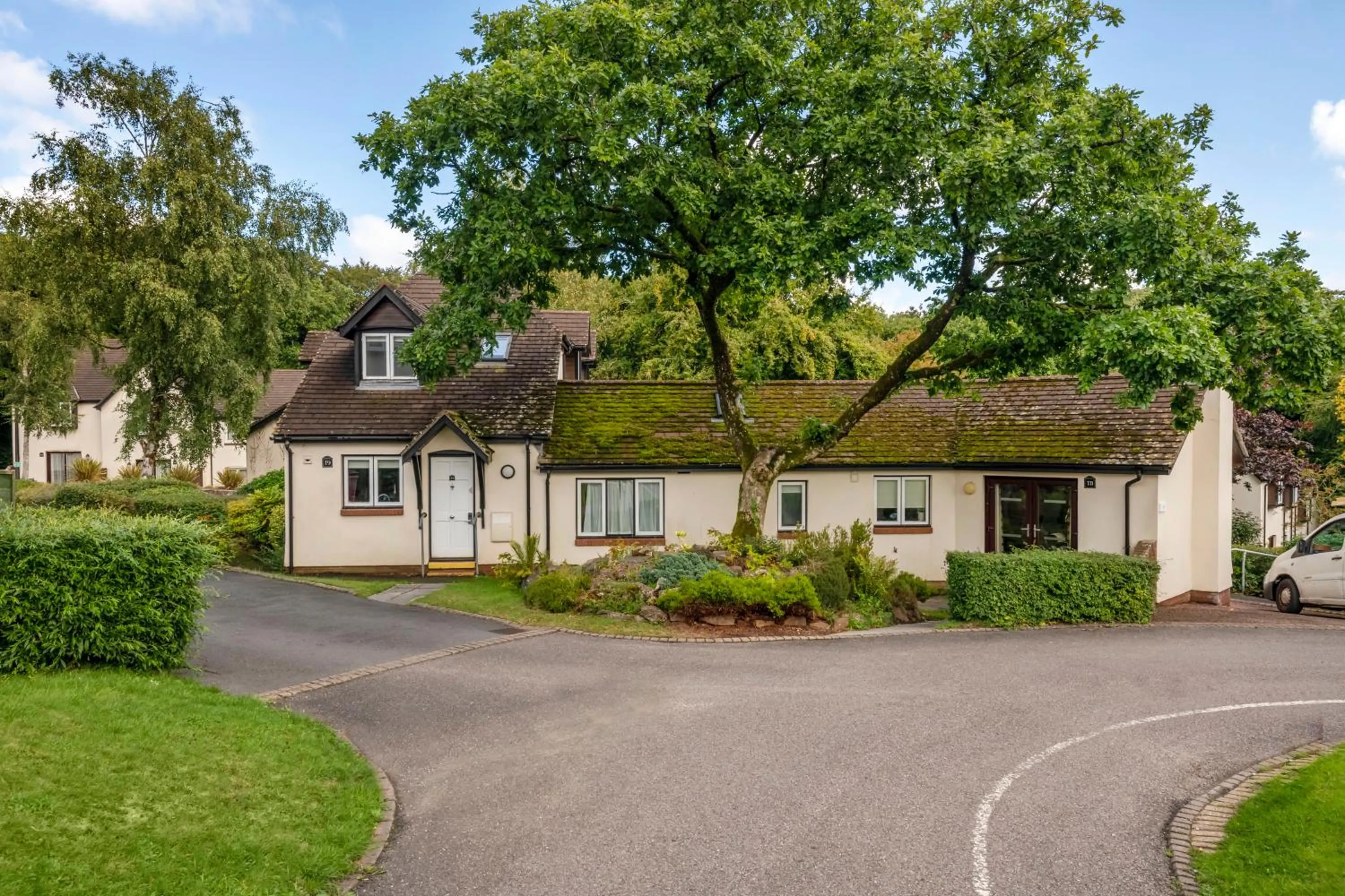 Property building in Woodford Bridge Country Club