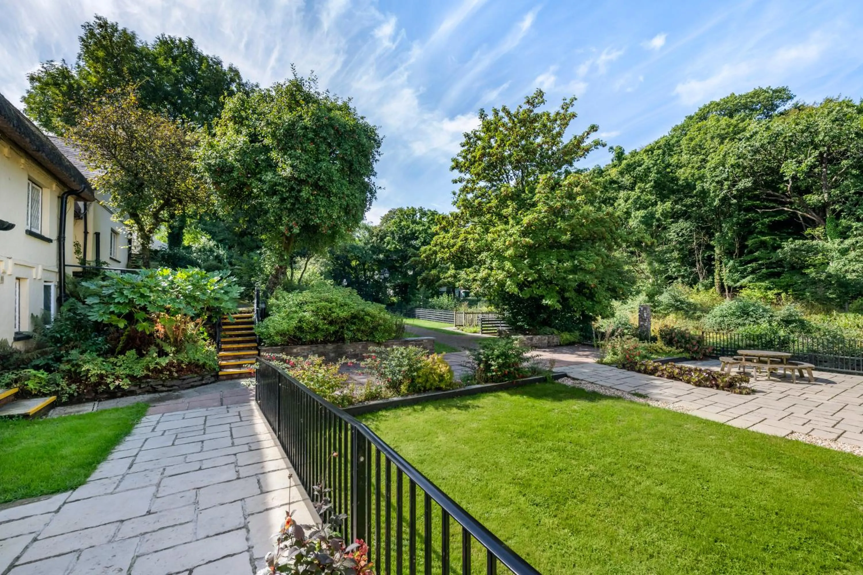 Garden in Woodford Bridge Country Club