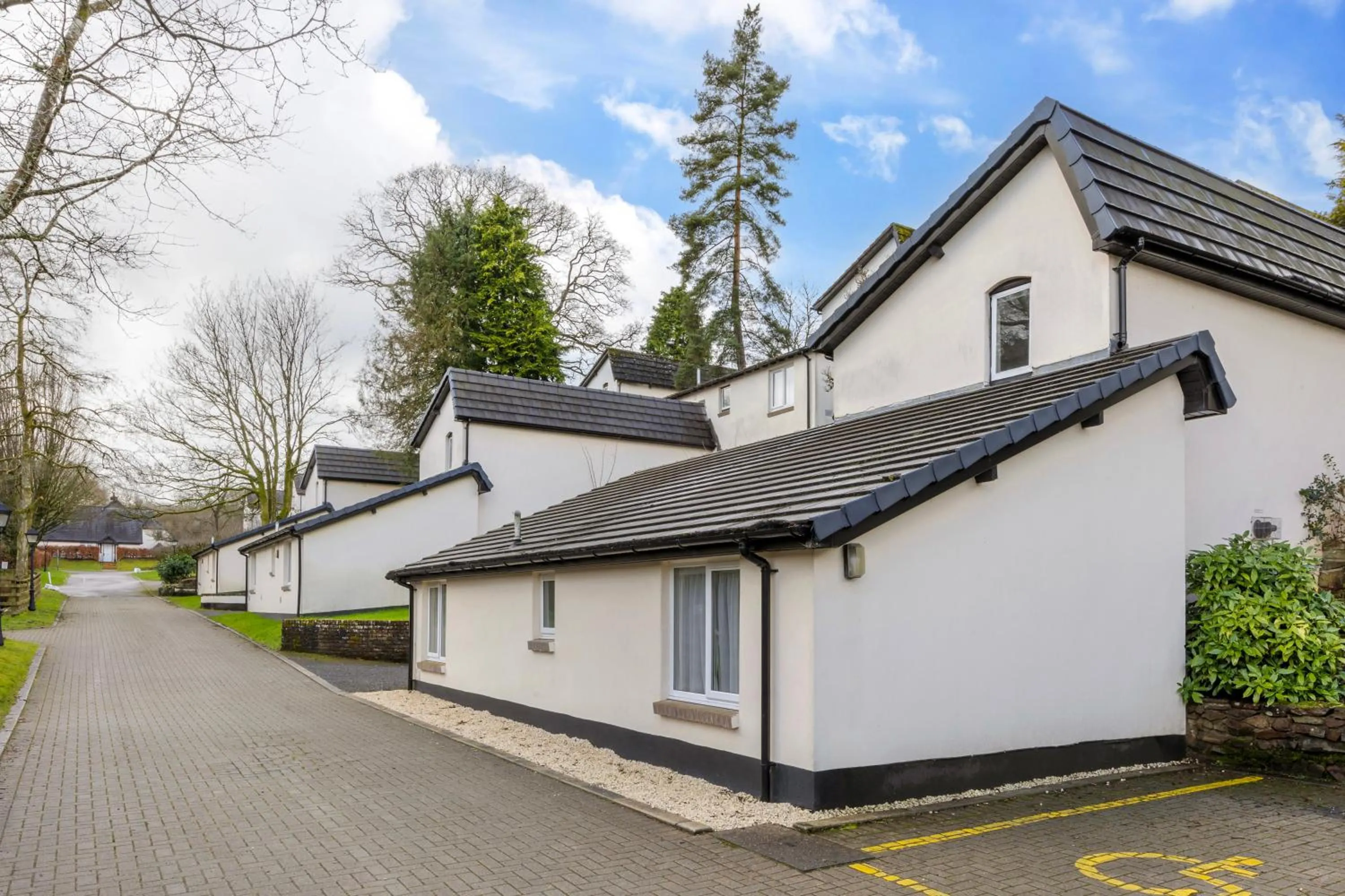 Property building in Woodford Bridge Country Club