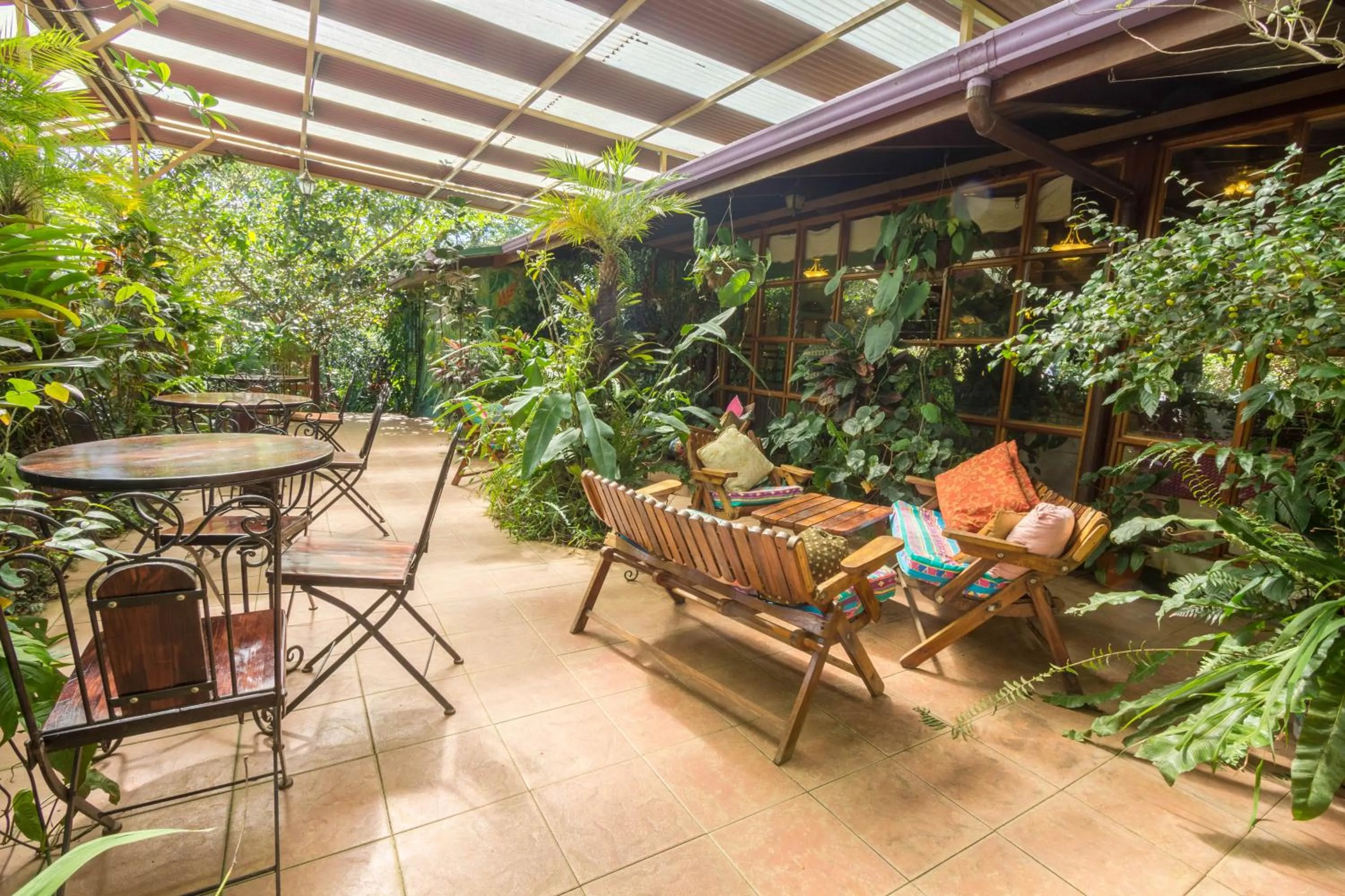 Garden in Lands in Love Hotel and Resort