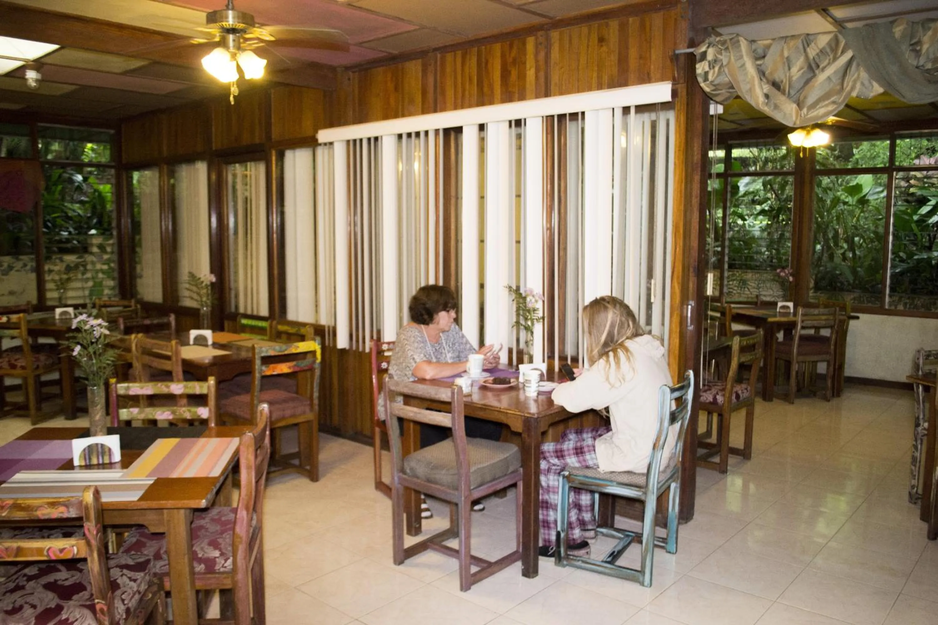 Restaurant/places to eat in Lands in Love Hotel and Resort