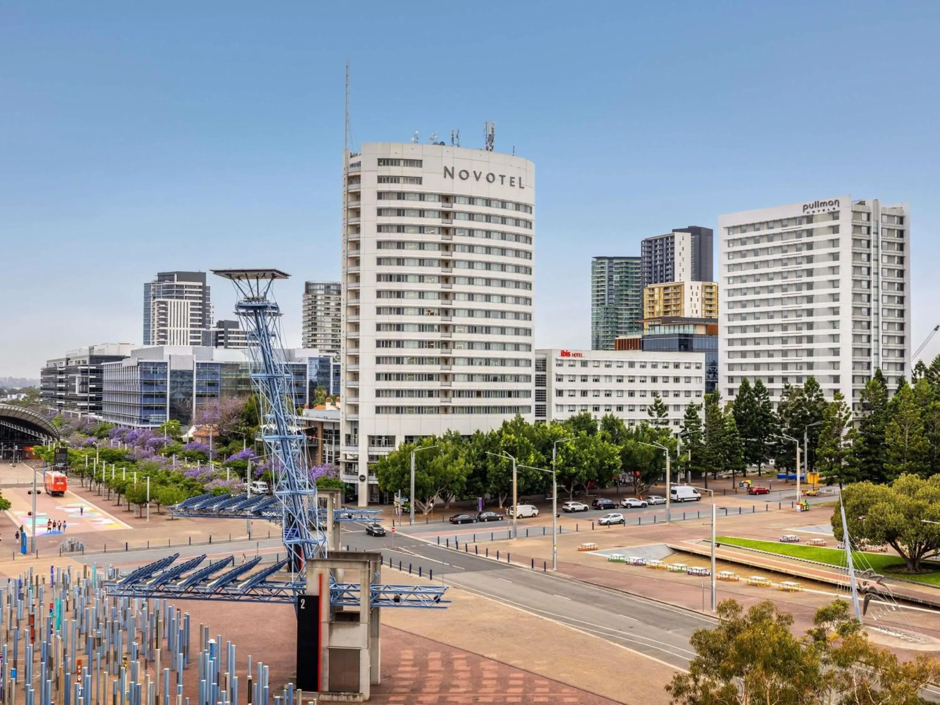 Property building in Pullman Sydney Olympic Park Property building in Pullman Sydney Olympic Park