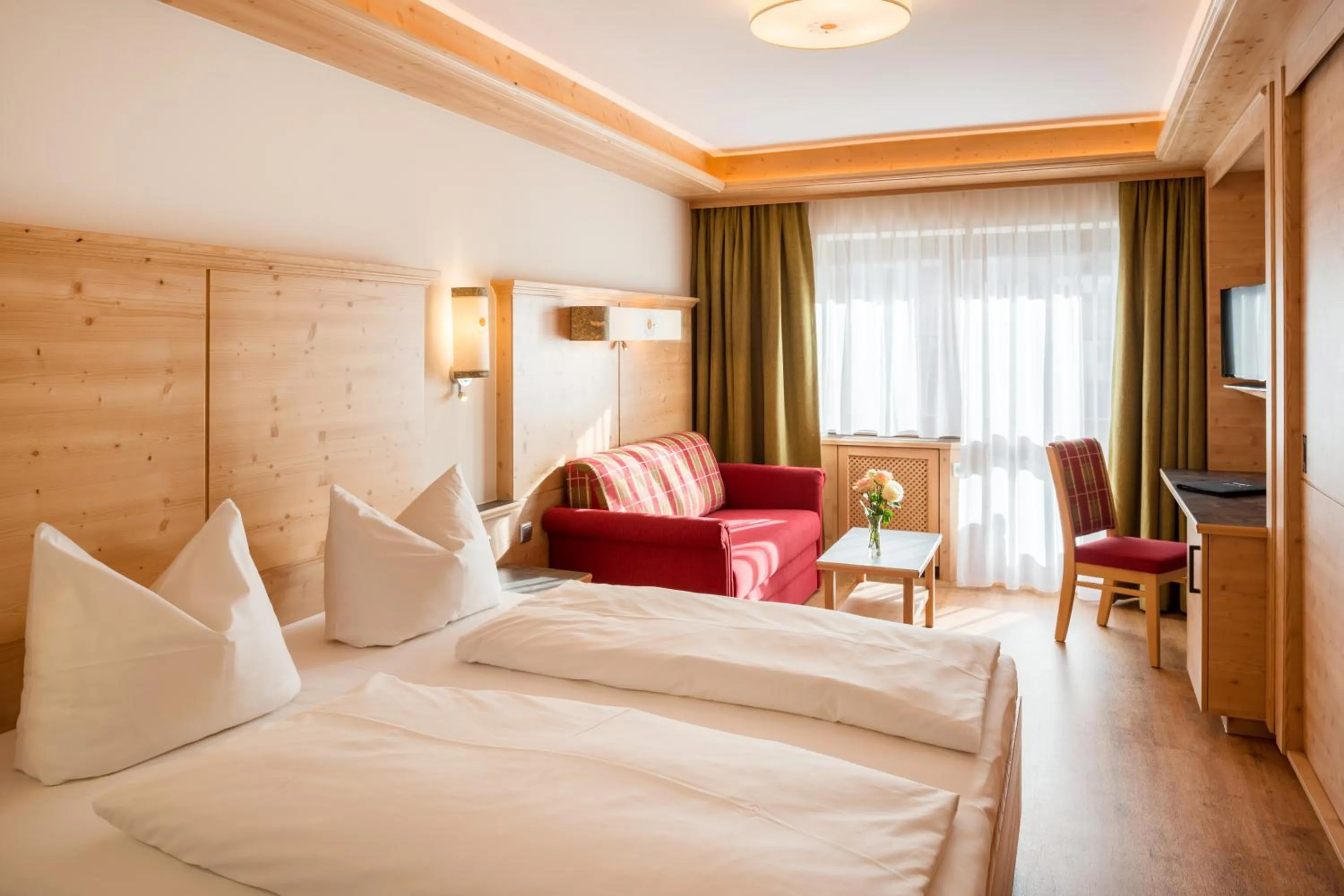 Bed in Hotel Tyrol am Haldensee