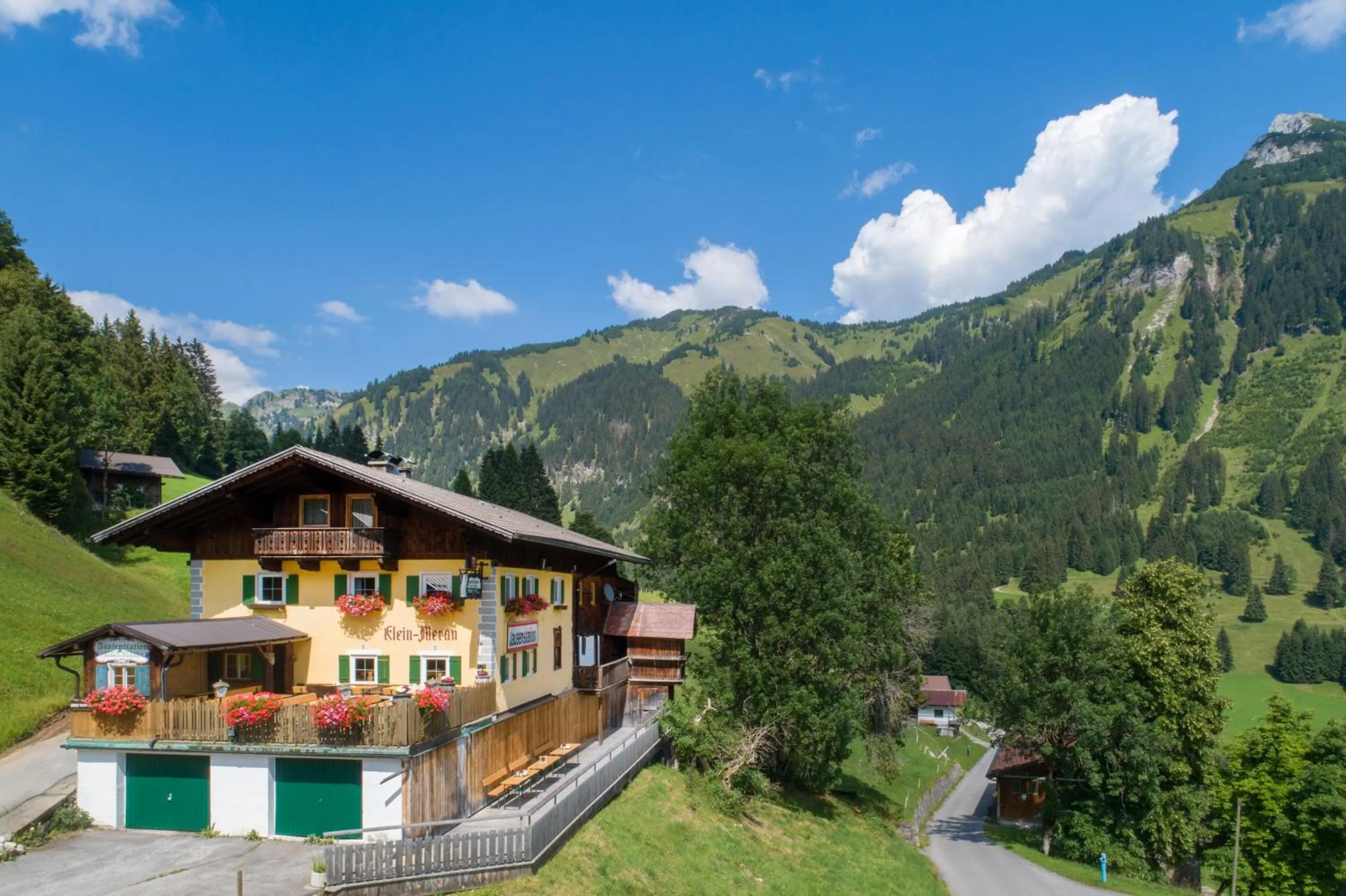 Restaurant/places to eat in Hotel Tyrol am Haldensee