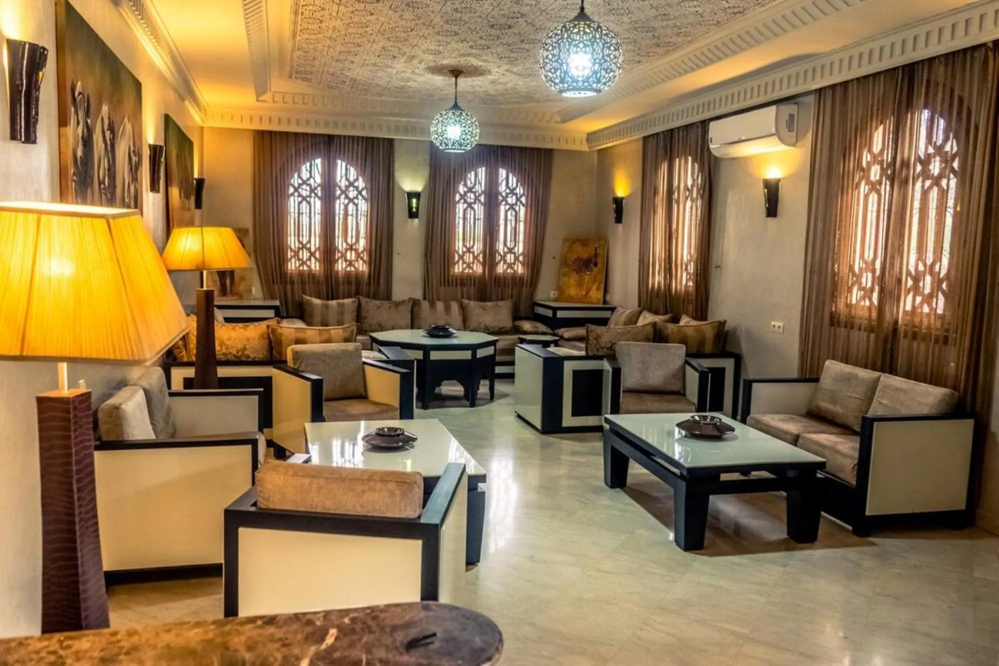 Living room in Riad Ushuaia La Villa - Centre Marrakech