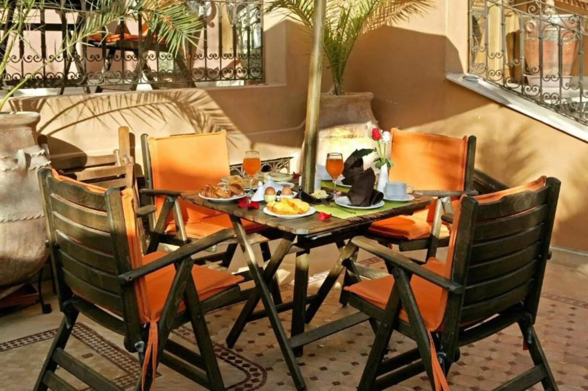 Patio in Riad Ushuaia La Villa - Centre Marrakech Patio in Riad Ushuaia La Villa - Centre Marrakech