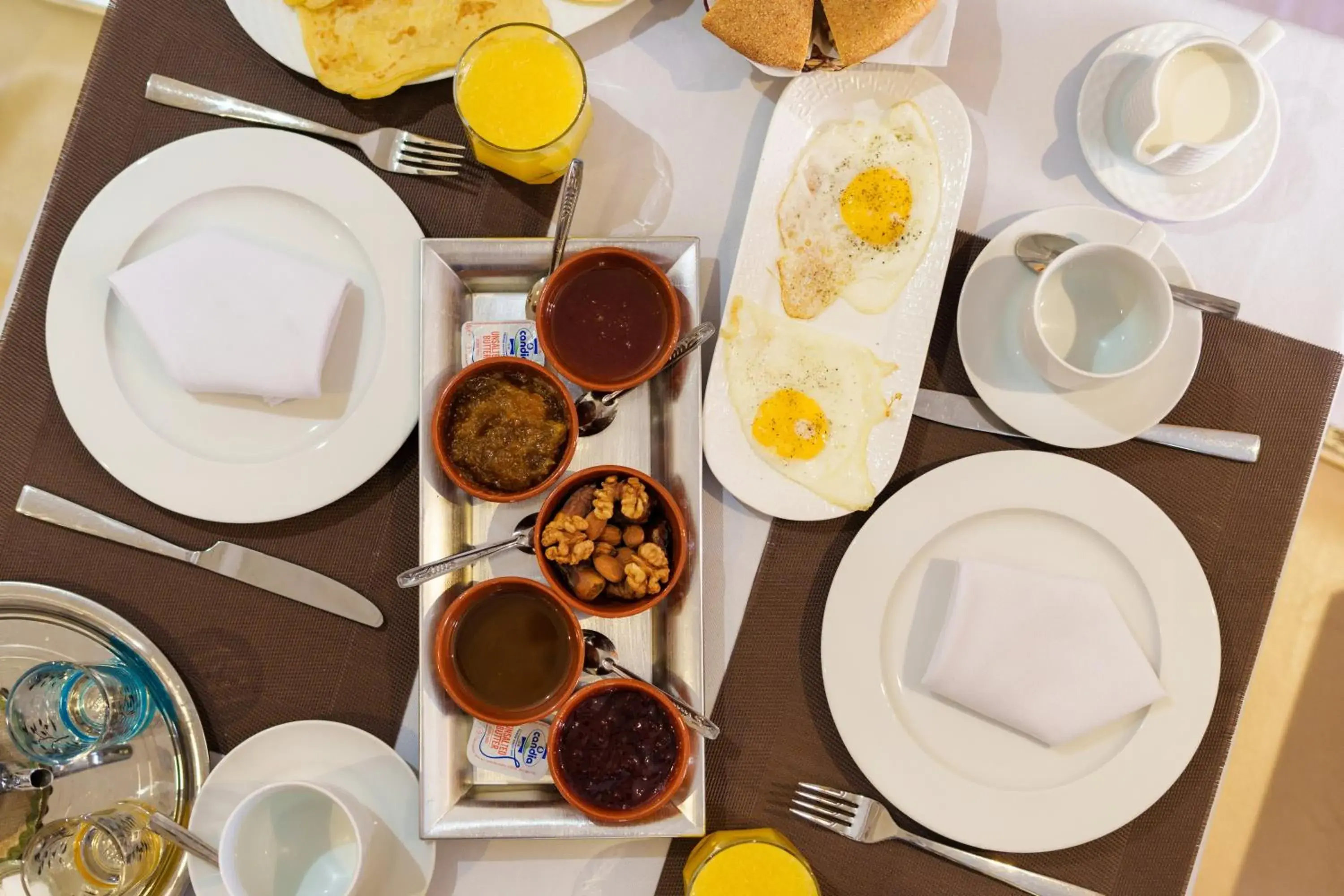 Breakfast in Riad Ushuaia La Villa - Centre Marrakech Breakfast in Riad Ushuaia La Villa - Centre Marrakech