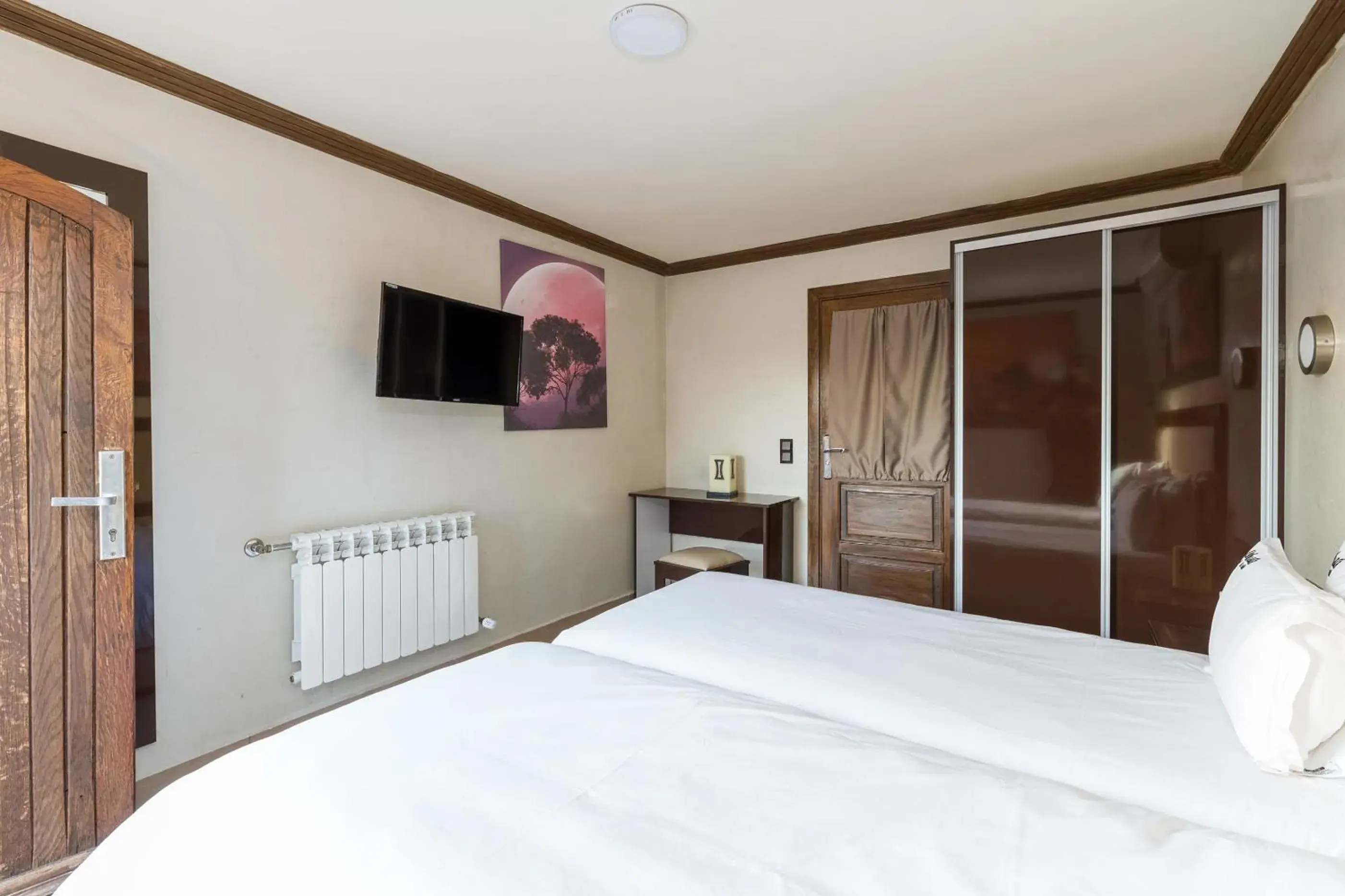 Bed in Riad Ushuaia La Villa - Centre Marrakech Bed in Riad Ushuaia La Villa - Centre Marrakech