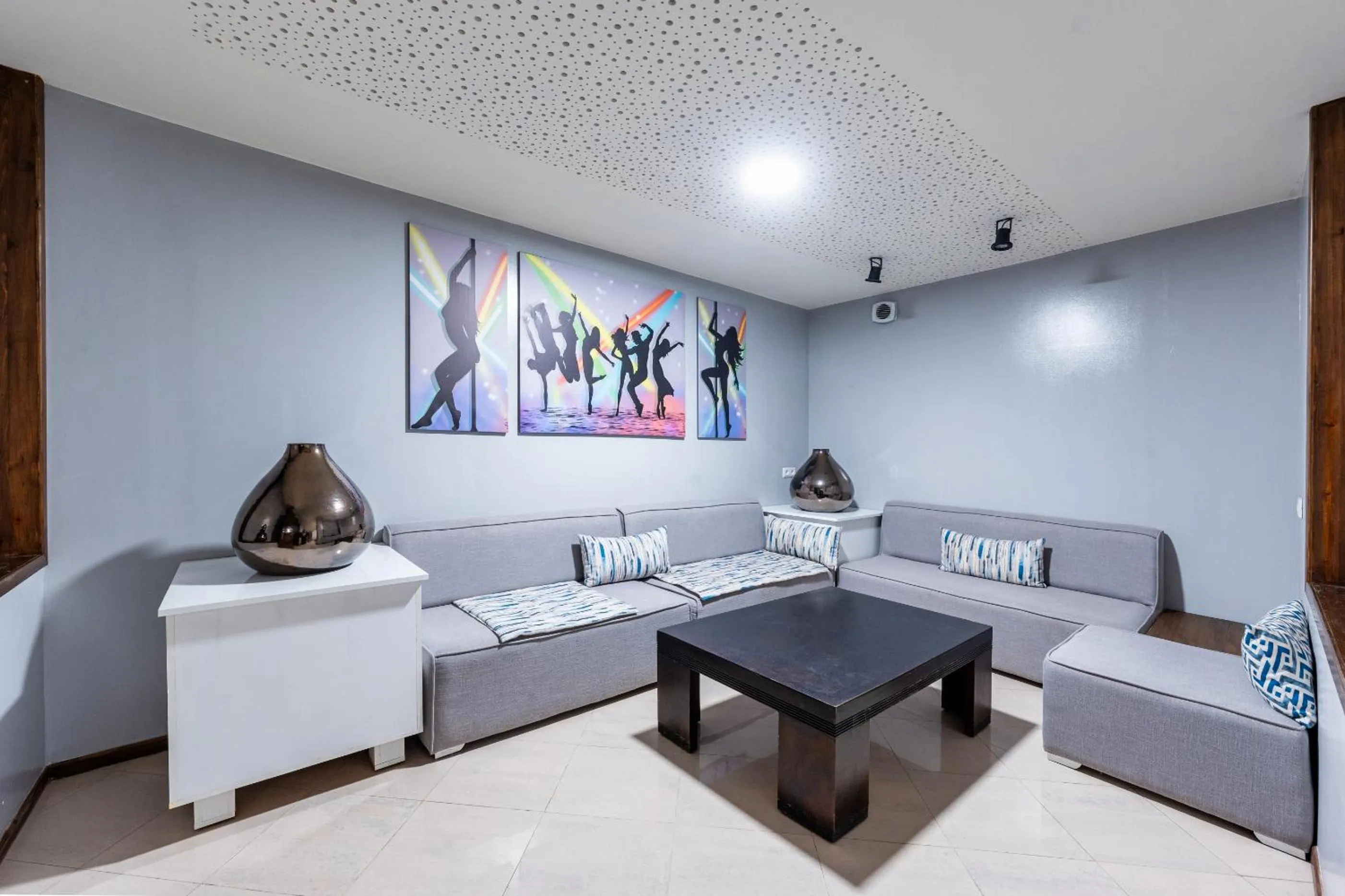 Living room in Riad Ushuaia La Villa - Centre Marrakech