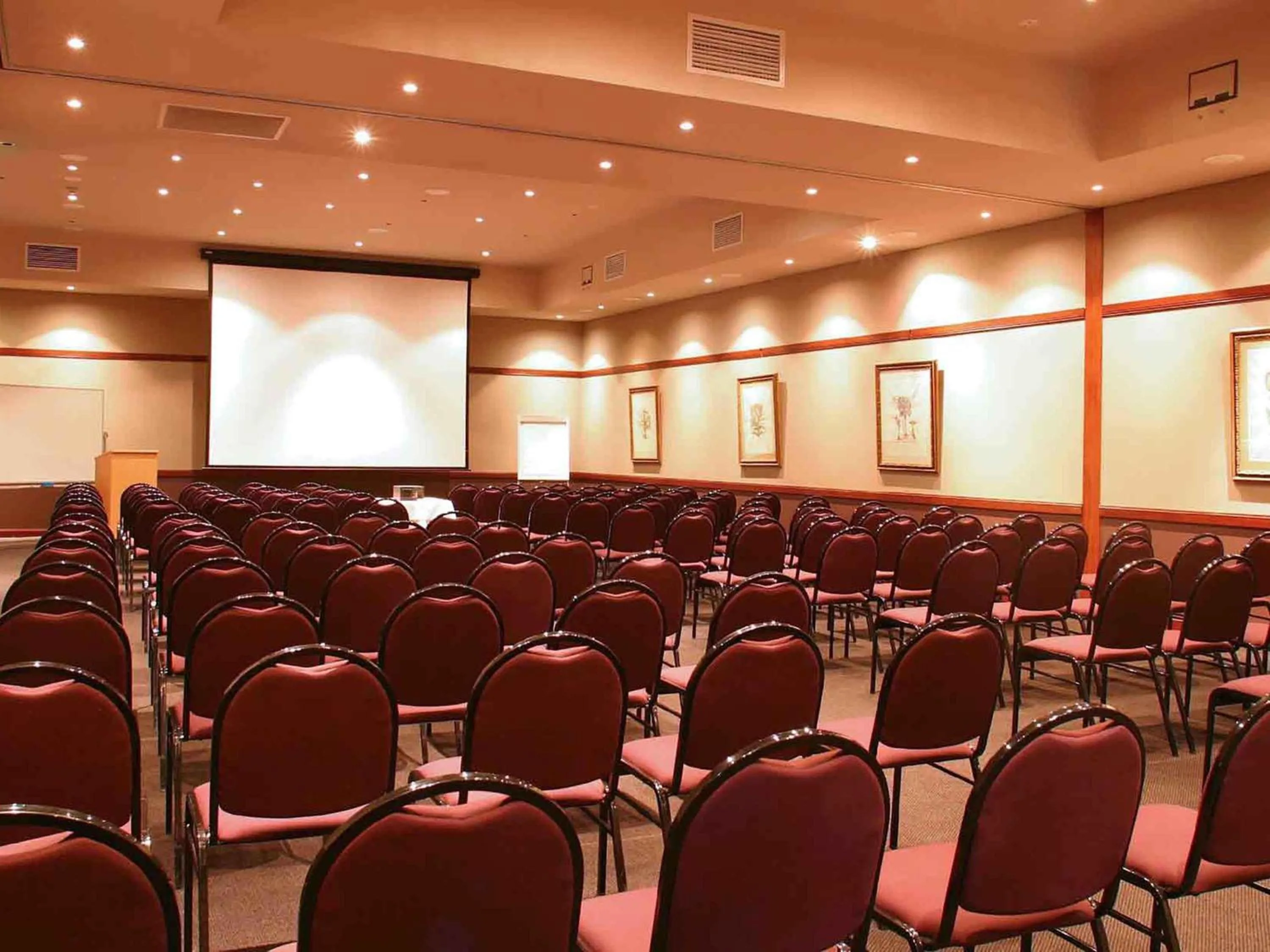 Meeting/conference room in Mercure Hunter Valley Gardens