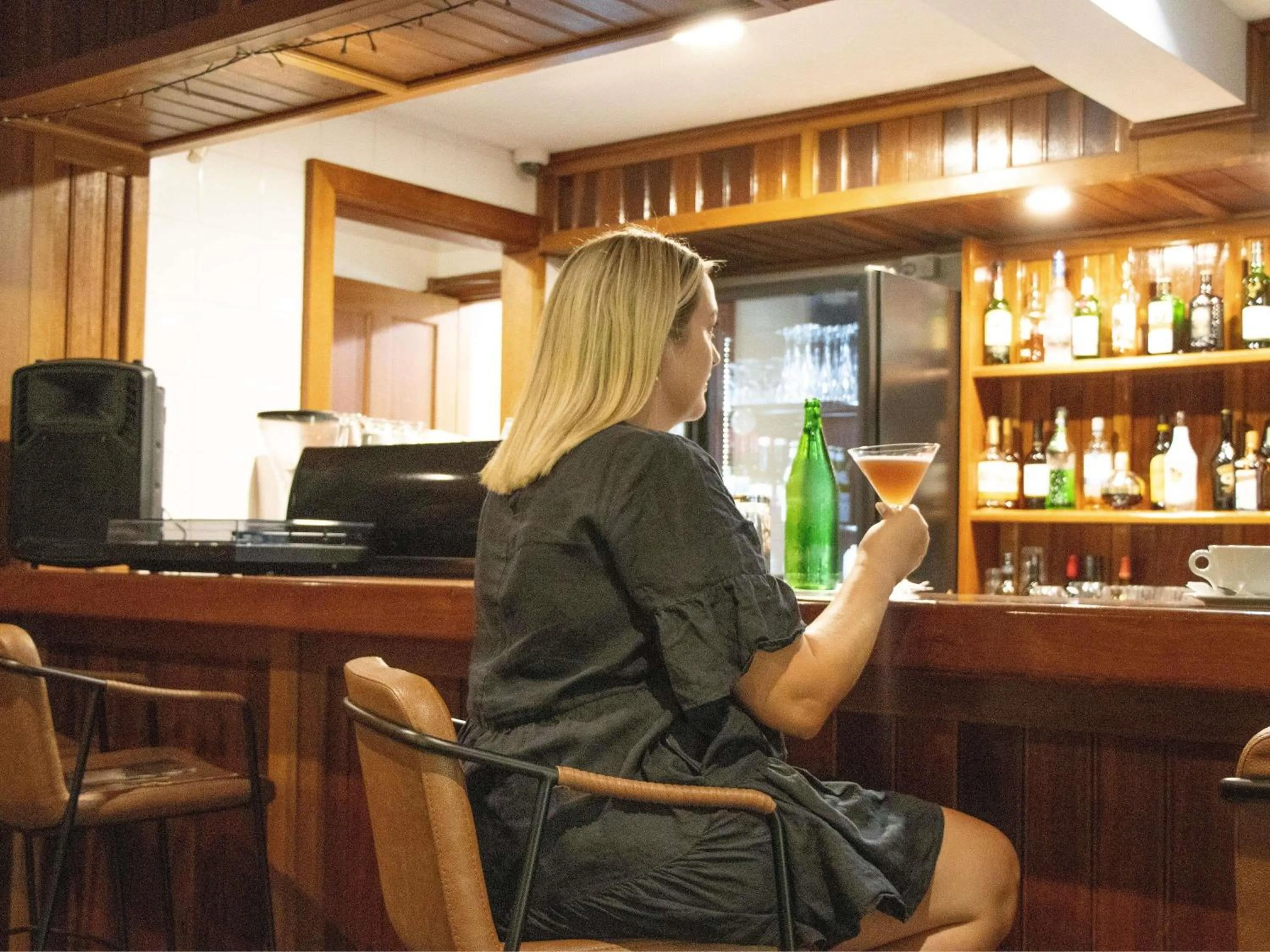 Lounge or bar in Mercure Hunter Valley Gardens