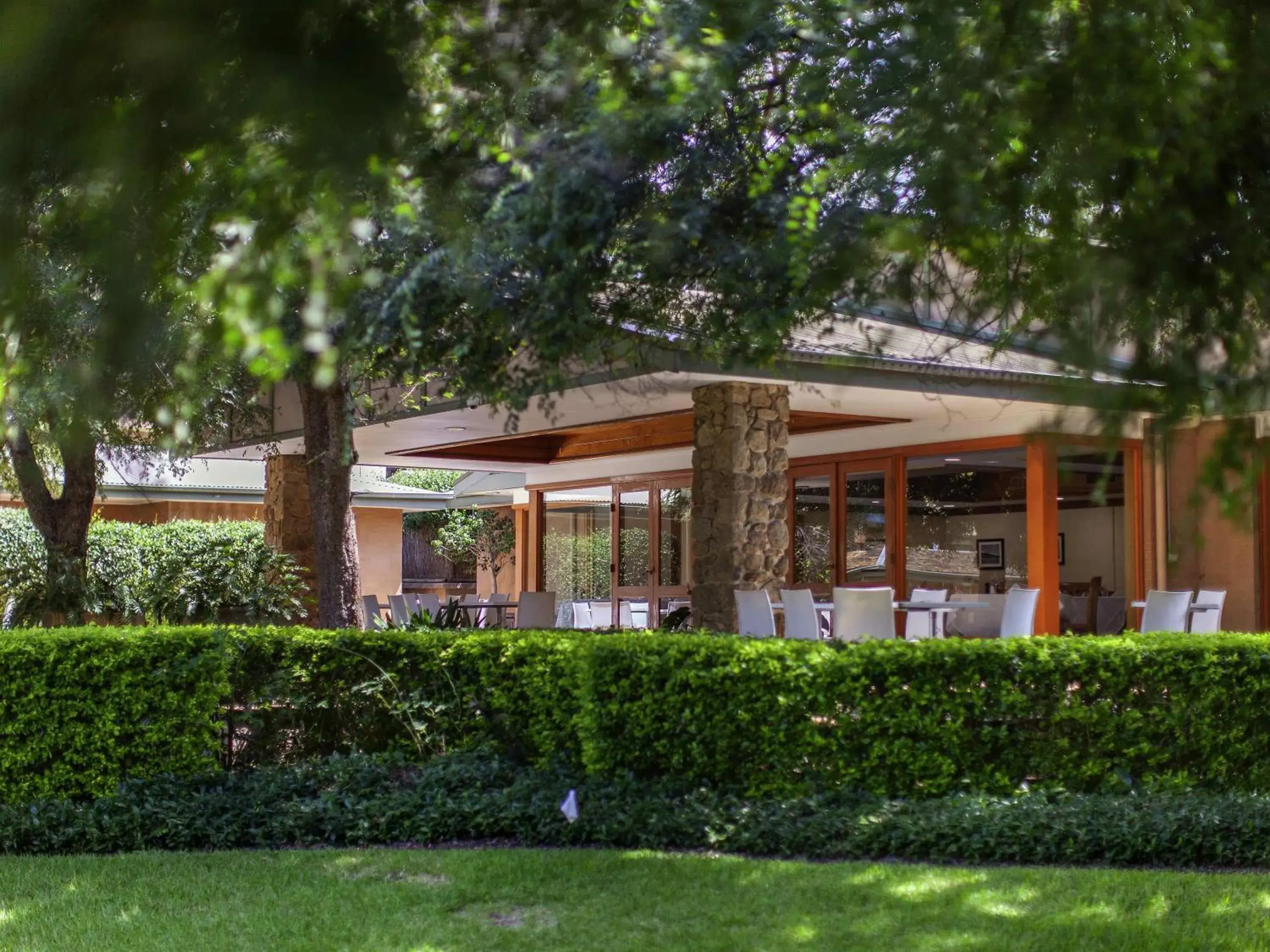 Restaurant/places to eat in Mercure Hunter Valley Gardens Restaurant/places to eat in Mercure Hunter Valley Gardens