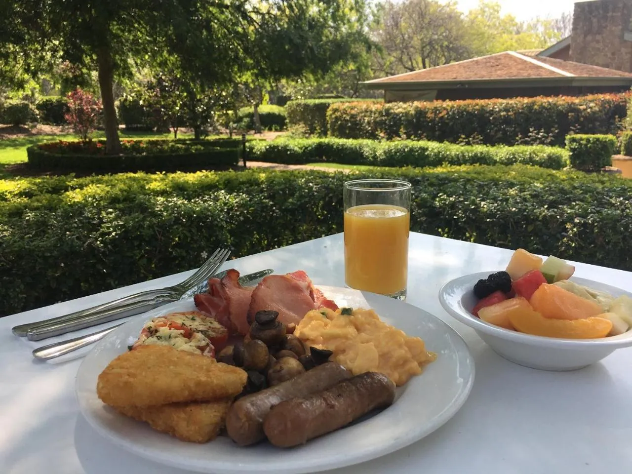 Breakfast in Mercure Hunter Valley Gardens