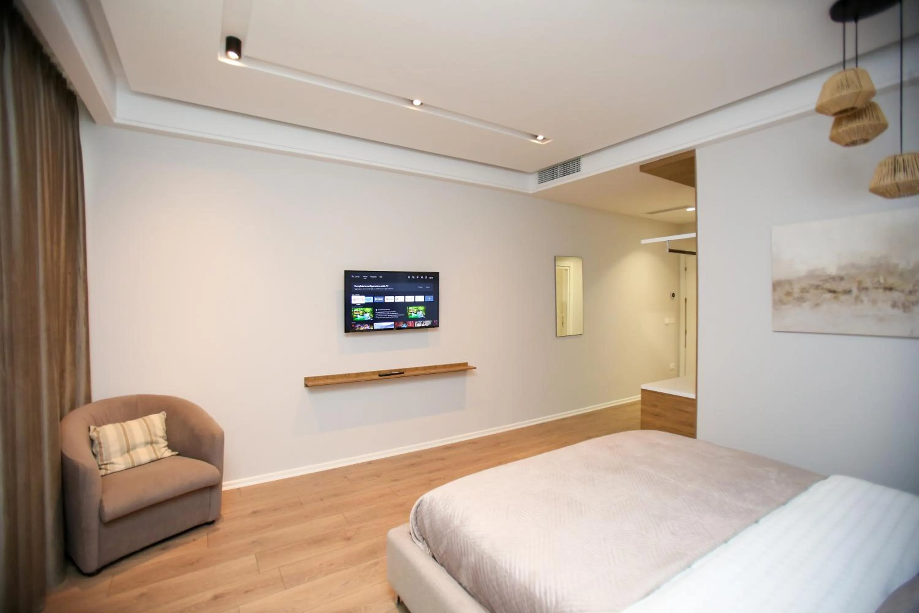 Photo of the whole room in Hotel Vlora International