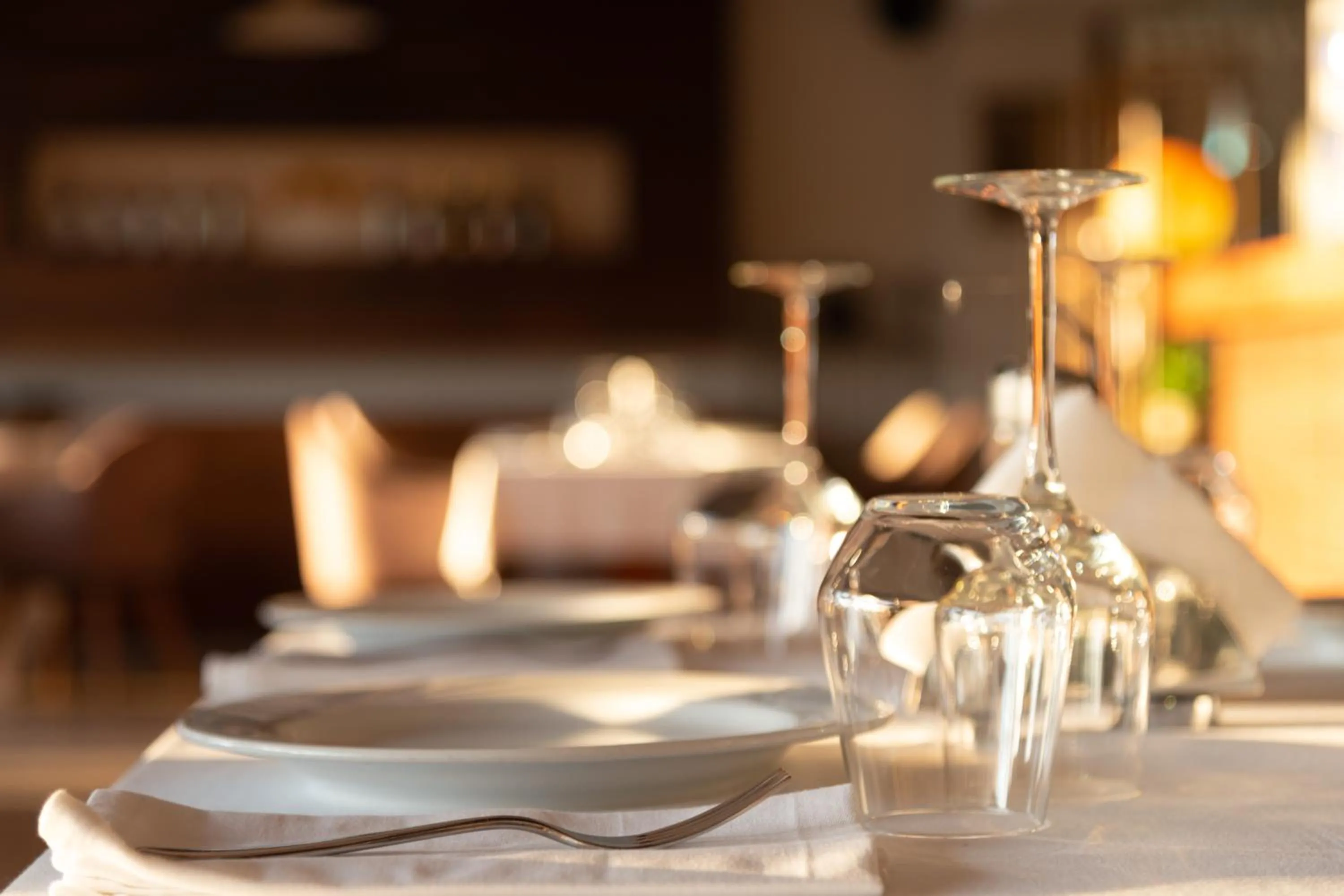 Restaurant/places to eat in Hotel Vlora International