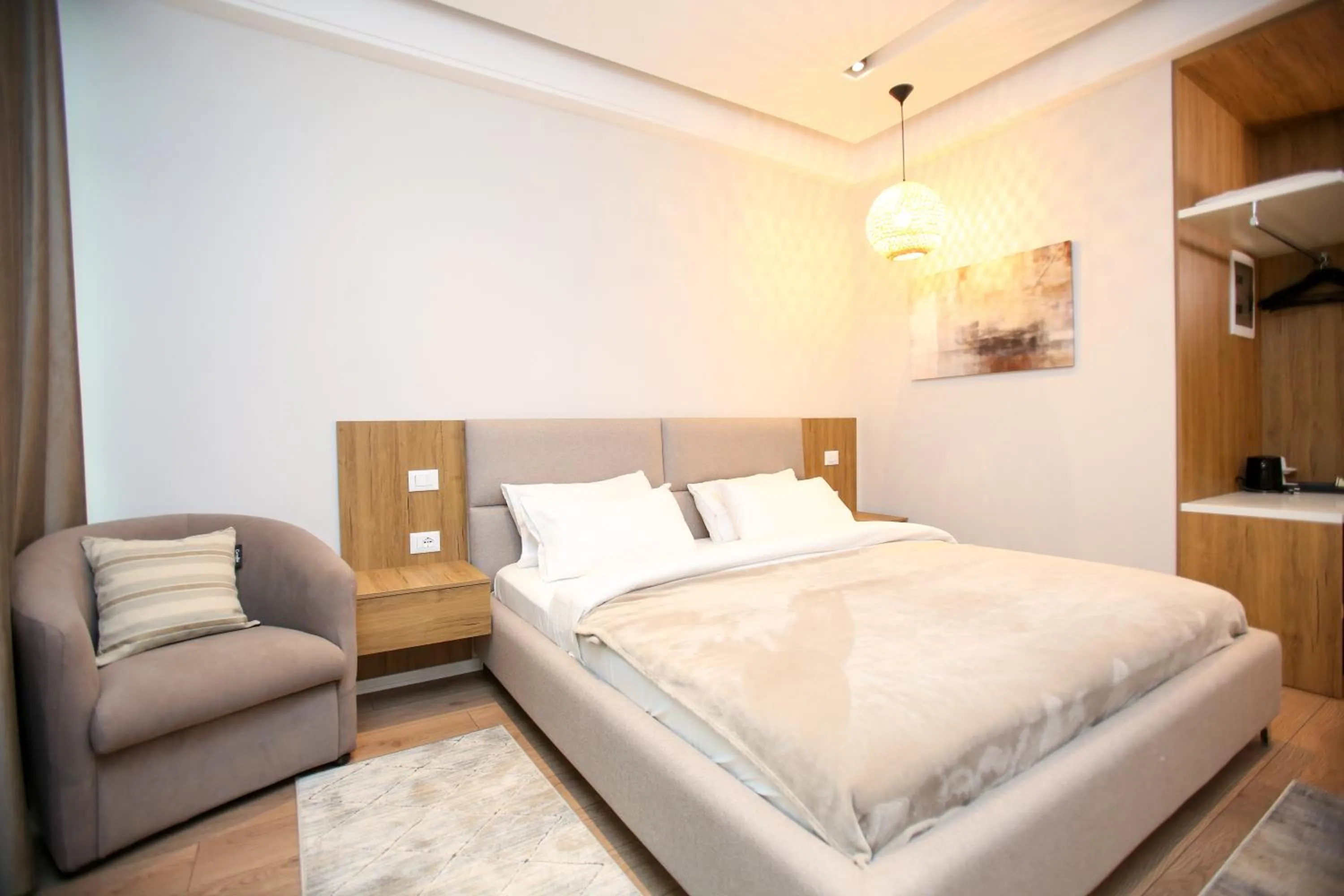 Photo of the whole room in Hotel Vlora International