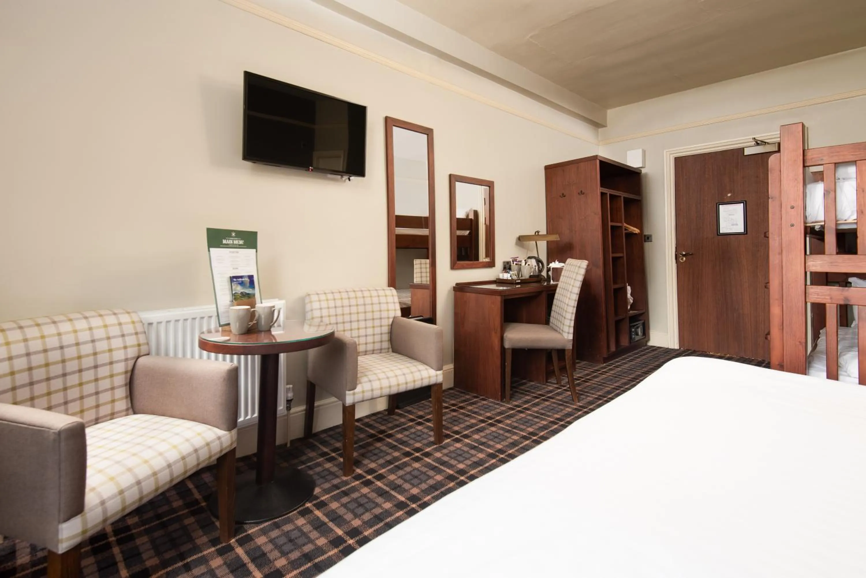 TV and multimedia, Bed in The Ambleside Inn - The Inn Collection Group