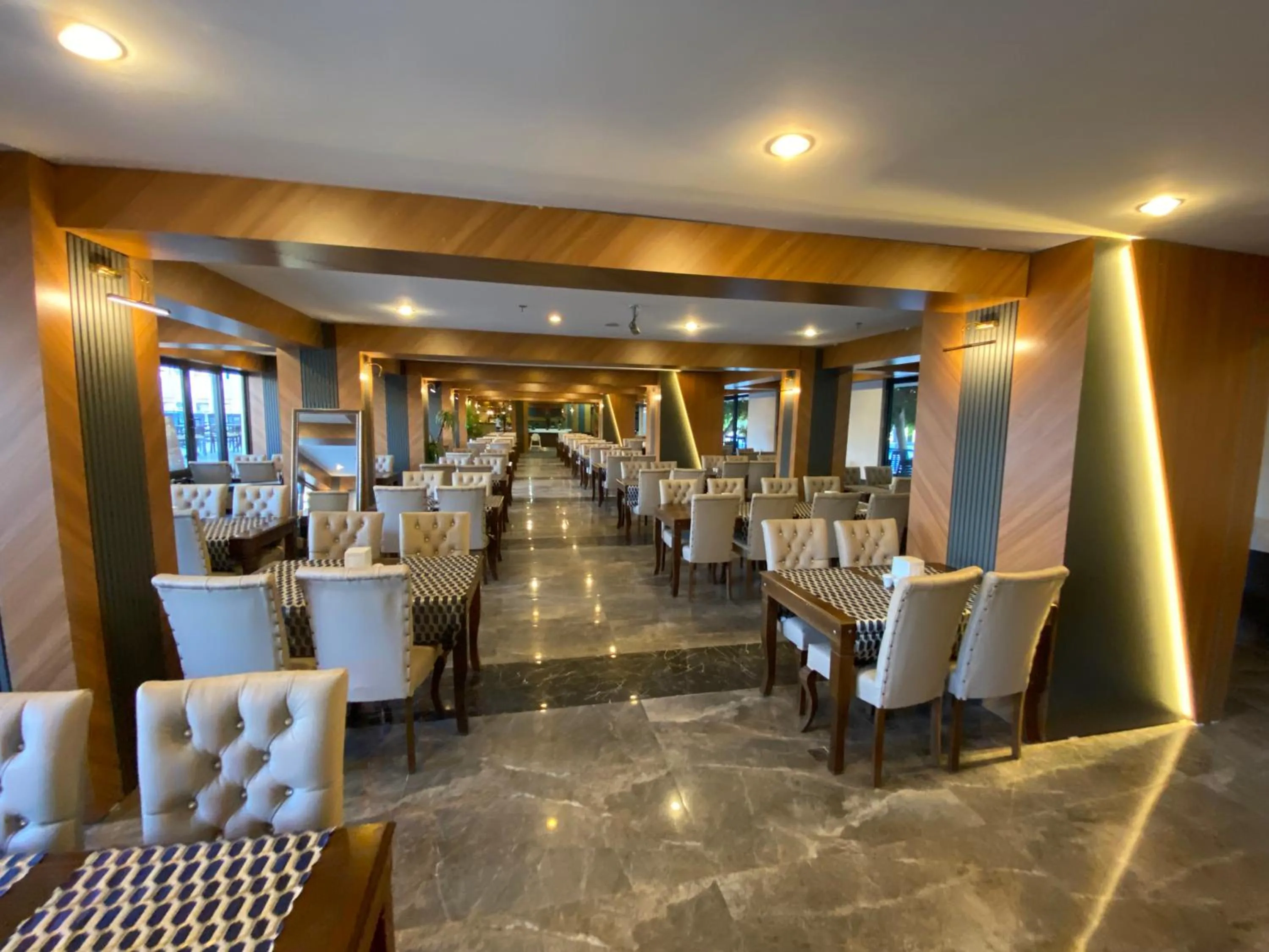 Restaurant/places to eat in Side Yeşilöz Hotel