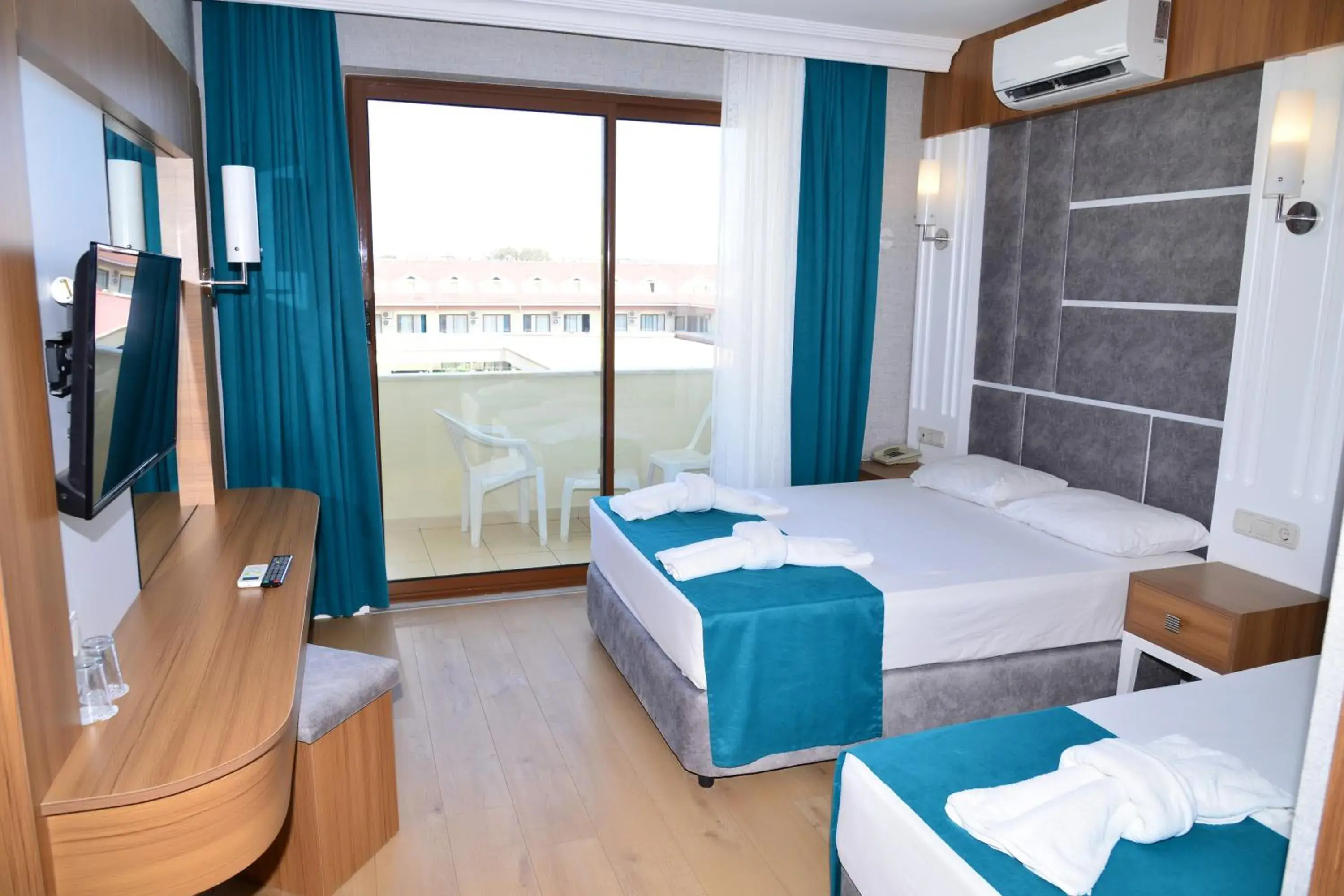 Standard Double or Twin Room in Side Yeşilöz Hotel Standard Double or Twin Room in Side Yeşilöz Hotel