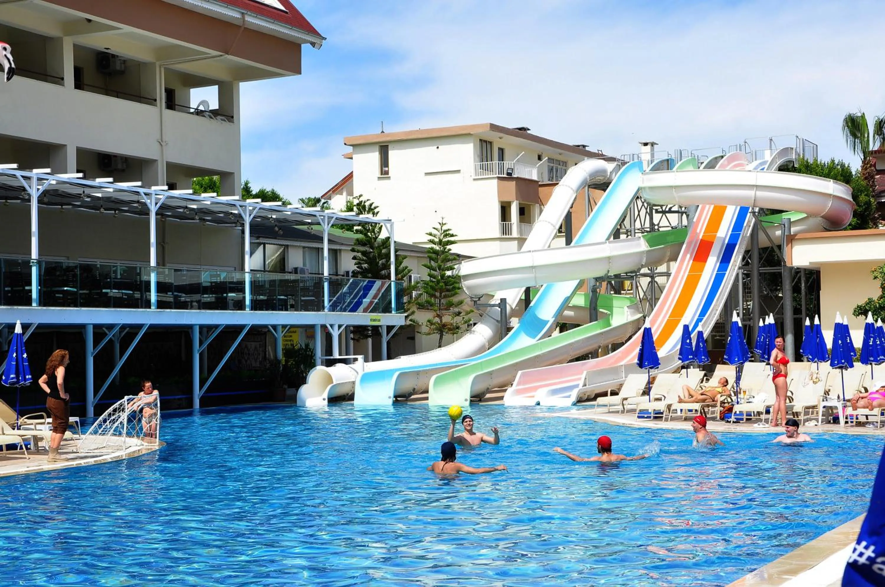People in Side Yeşilöz Hotel