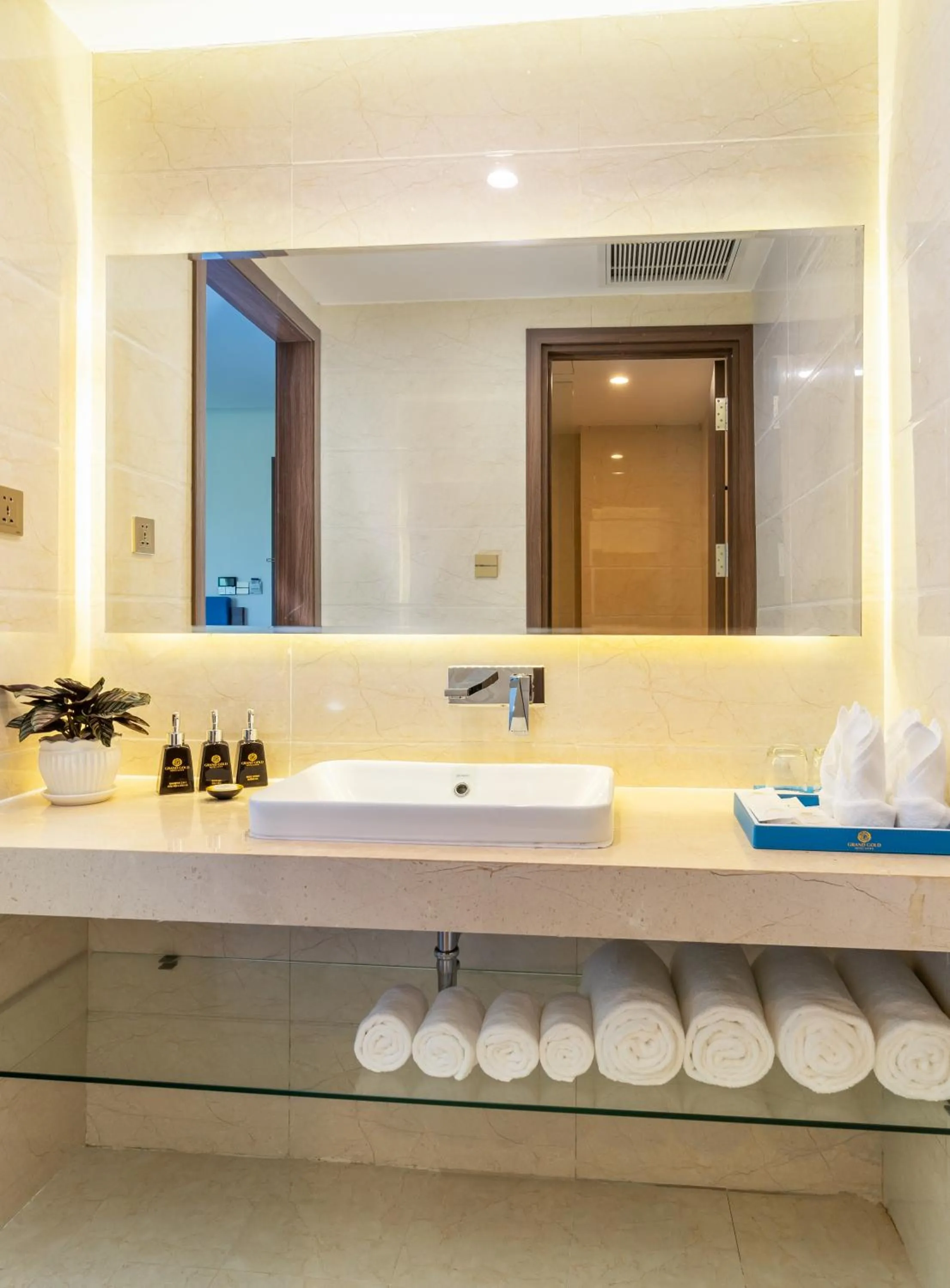 Bathroom in Grand Gold Hotel