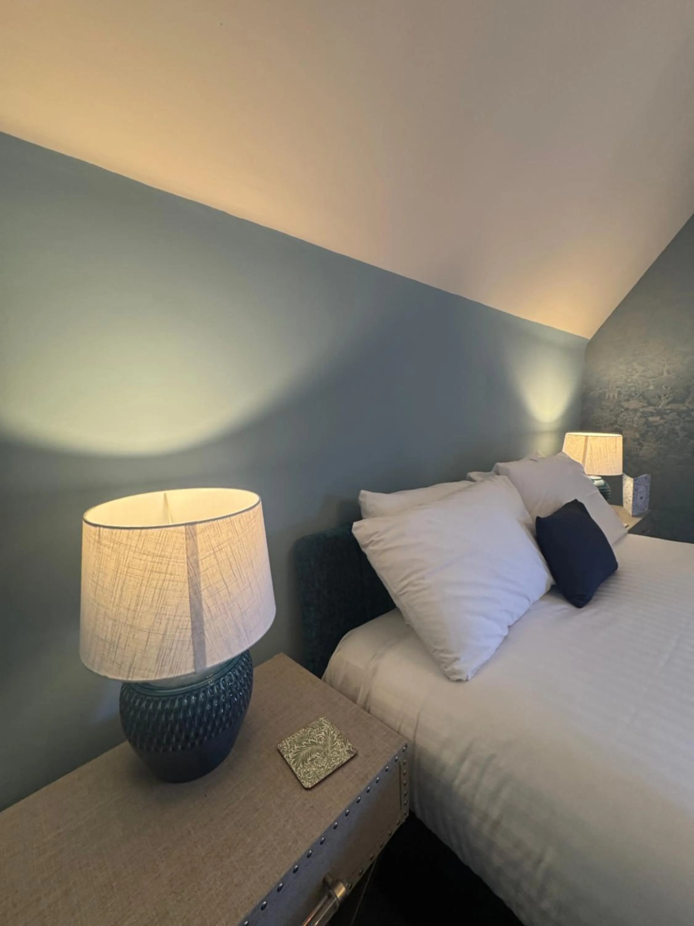 Bed in Broome Park Hotel