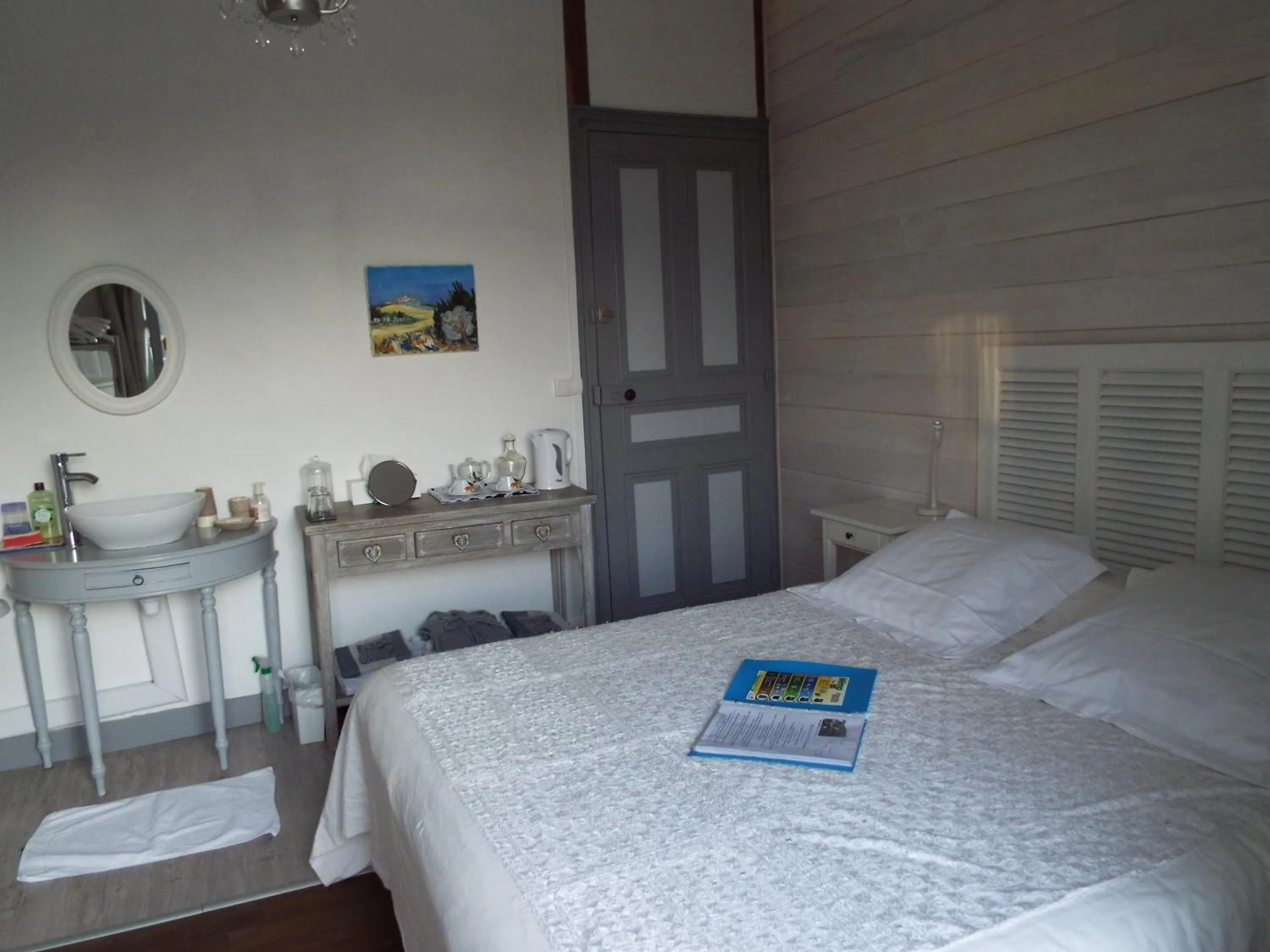 Standard Double Room in Villa Tranquillité