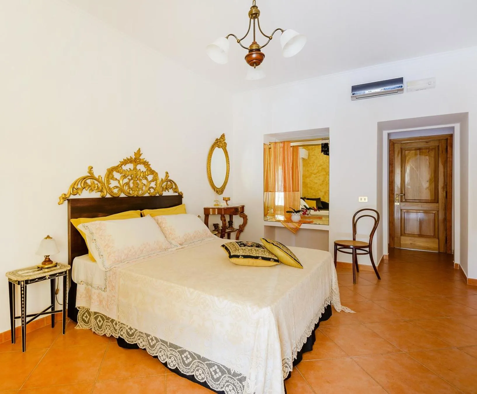 Bed in B&B Al Mare Sorrento