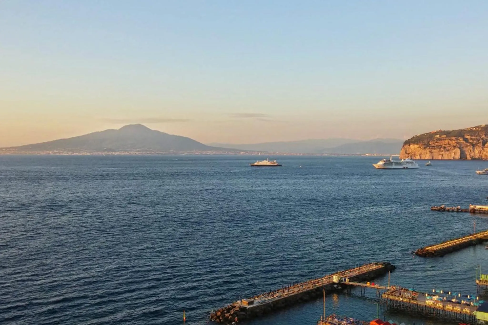 Natural landscape in B&B Al Mare Sorrento