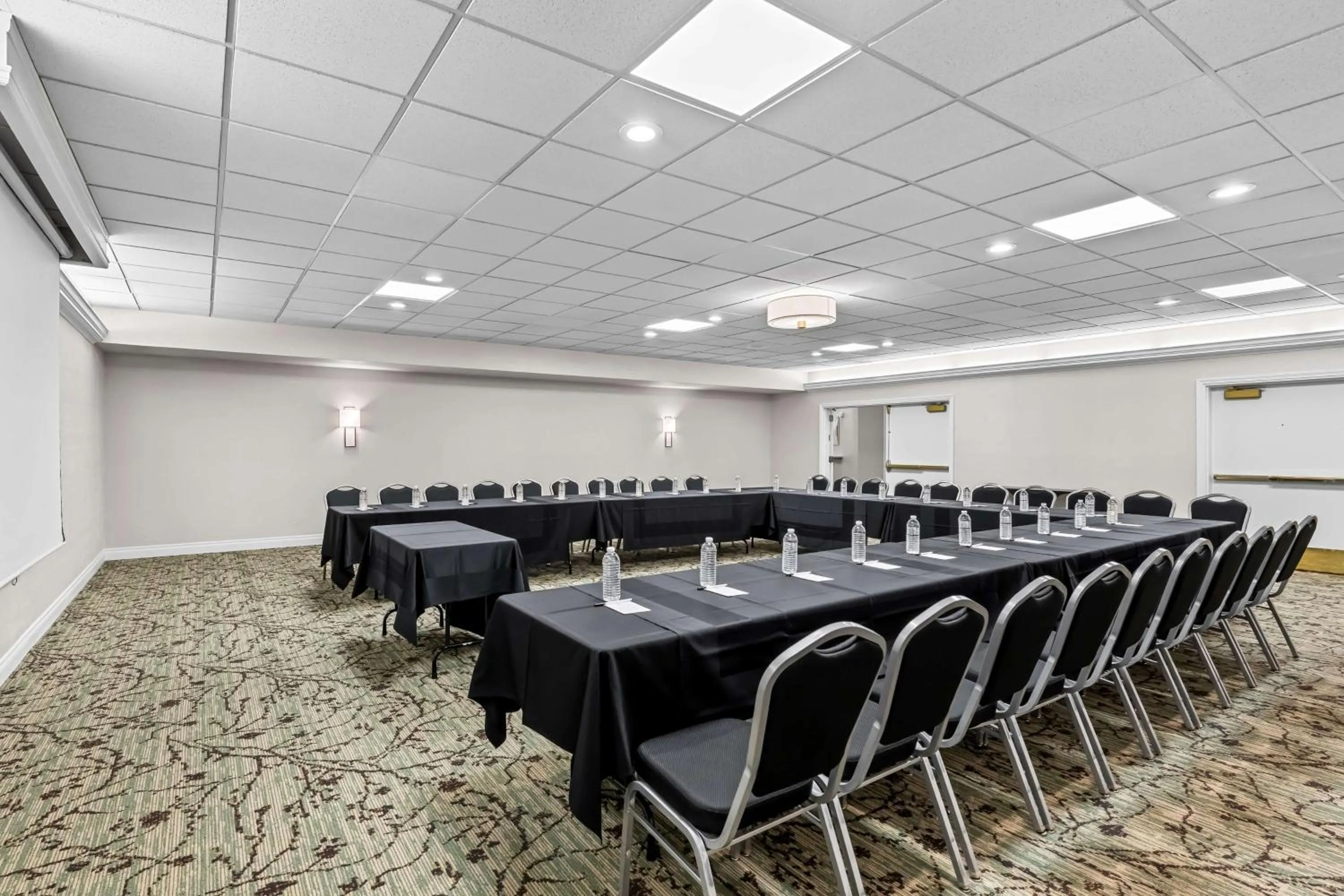Meeting/conference room in Best Western Plus Puyallup Hotel