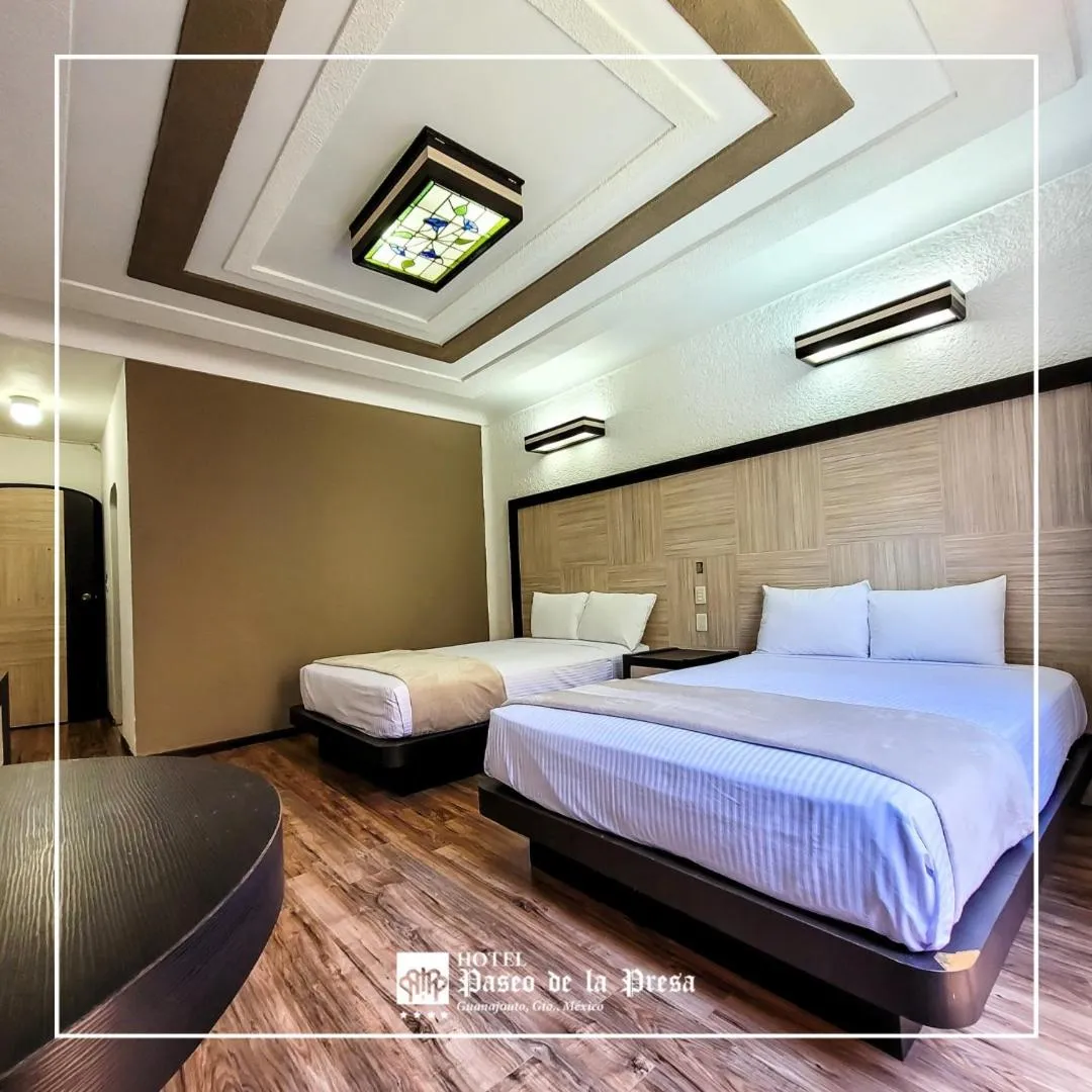 Bed in Hotel Paseo de la Presa