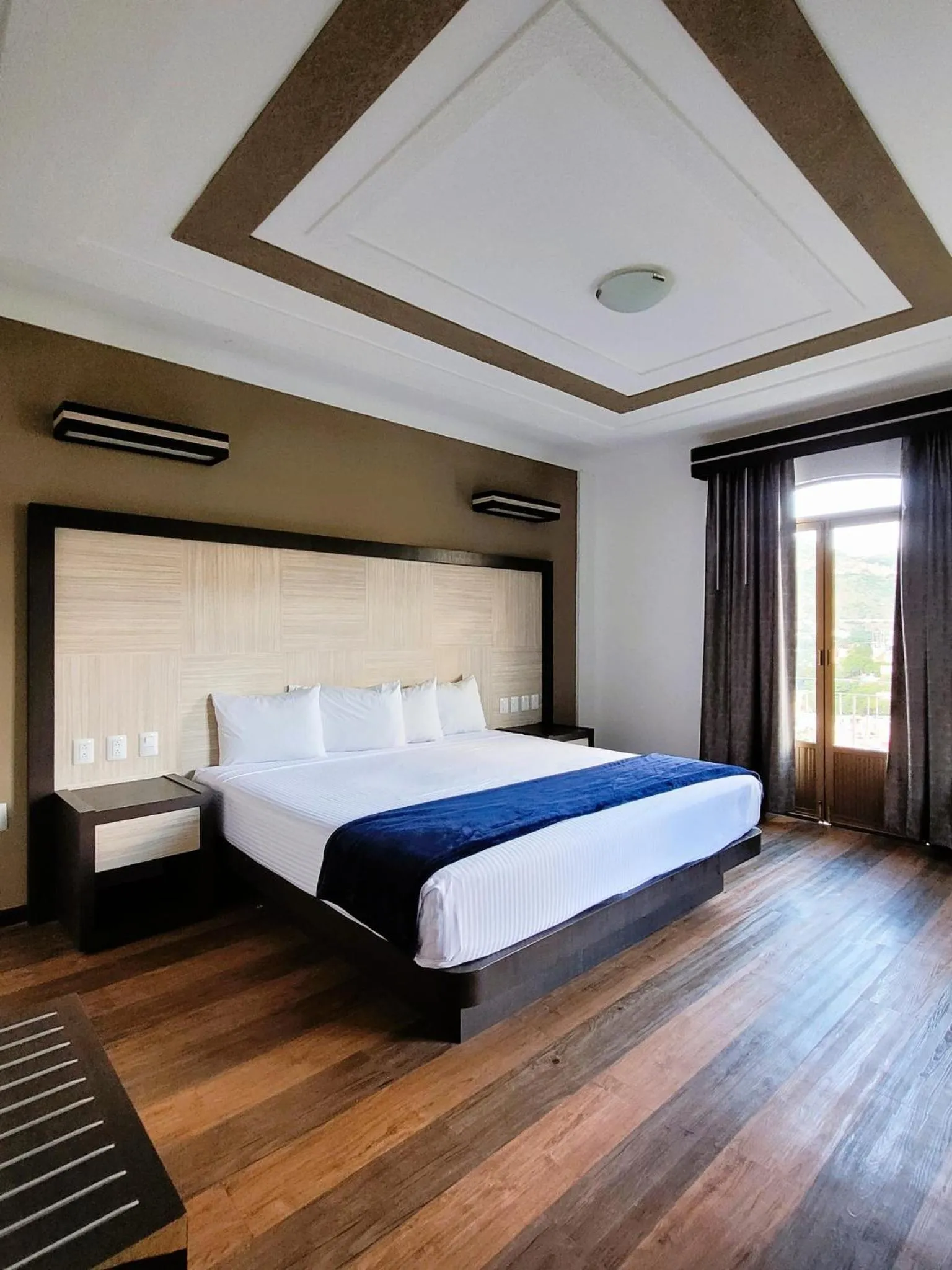 Bed in Hotel Paseo de la Presa