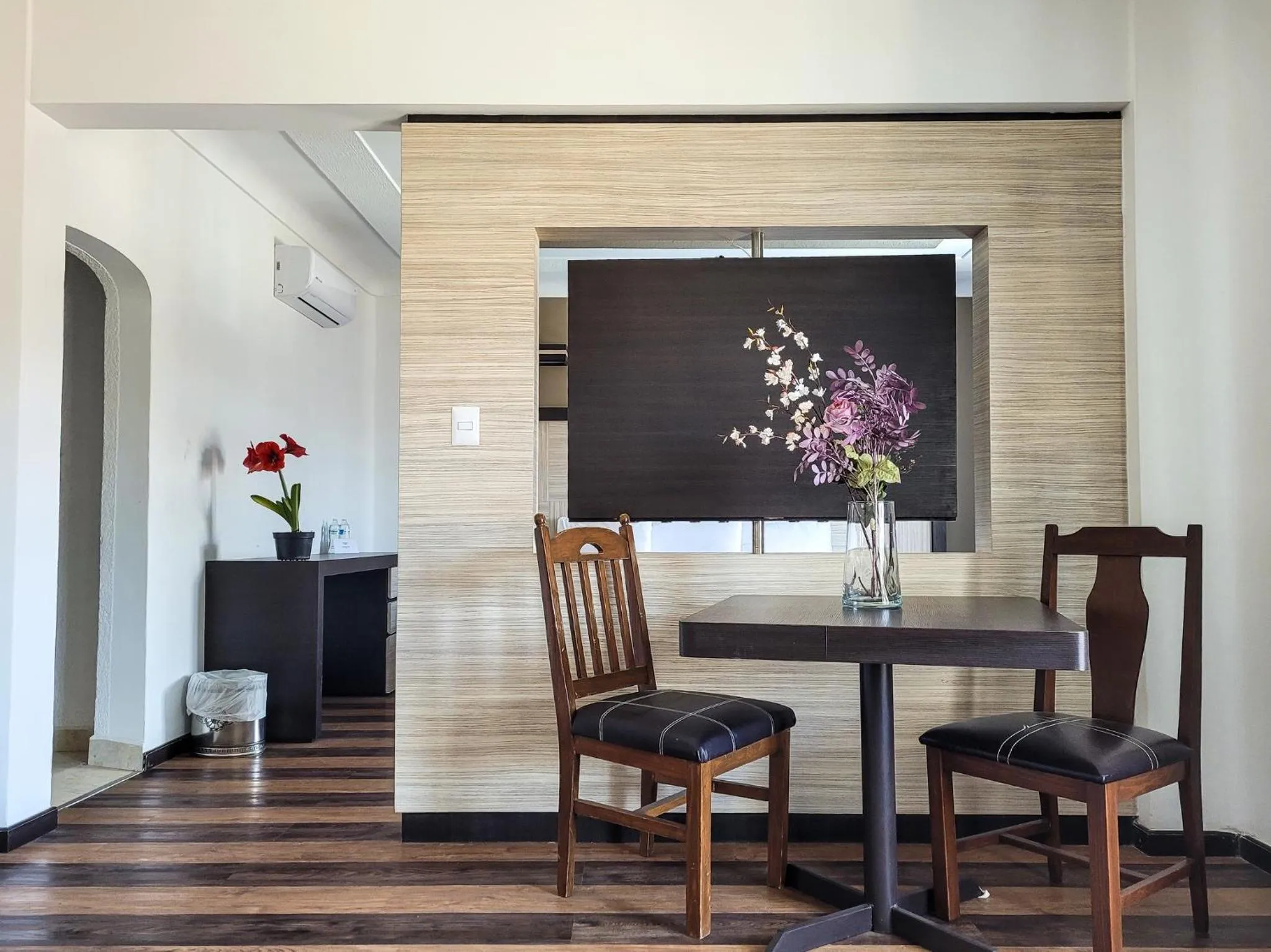 Living room in Hotel Paseo de la Presa